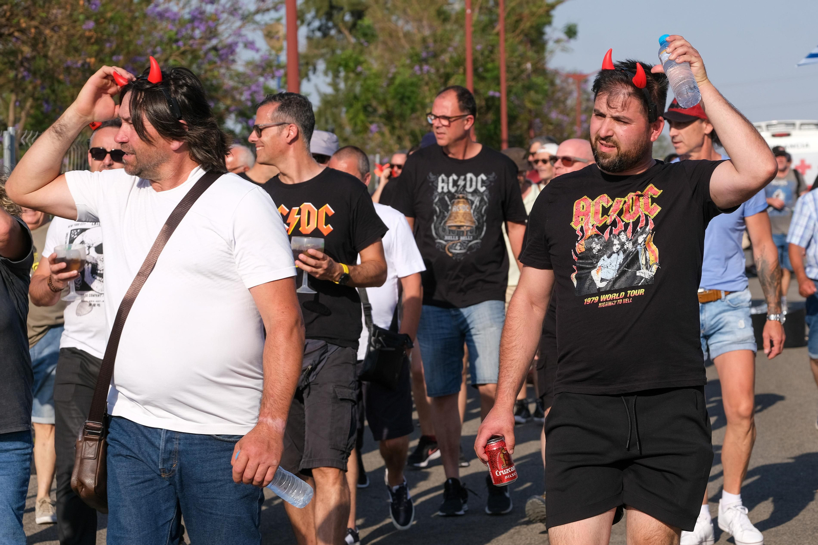 Búscate. Segundo concierto de ACDC en España