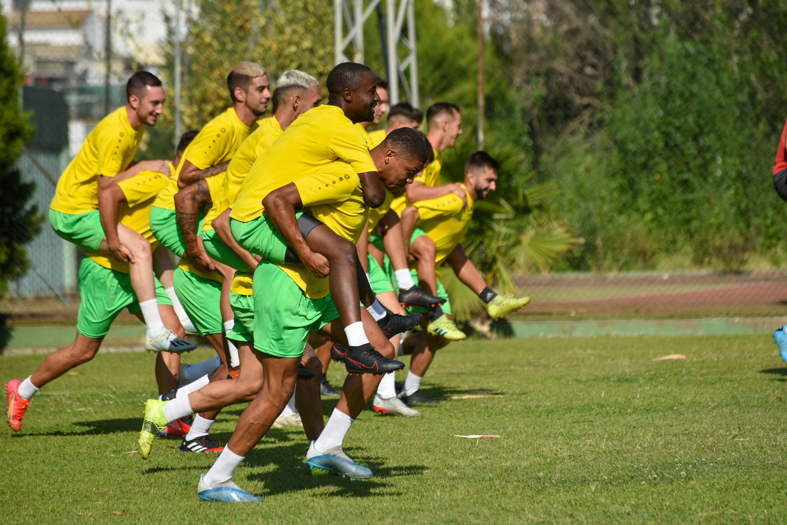 Primer entrenamiento de pretemporada de la UD Los Barrios