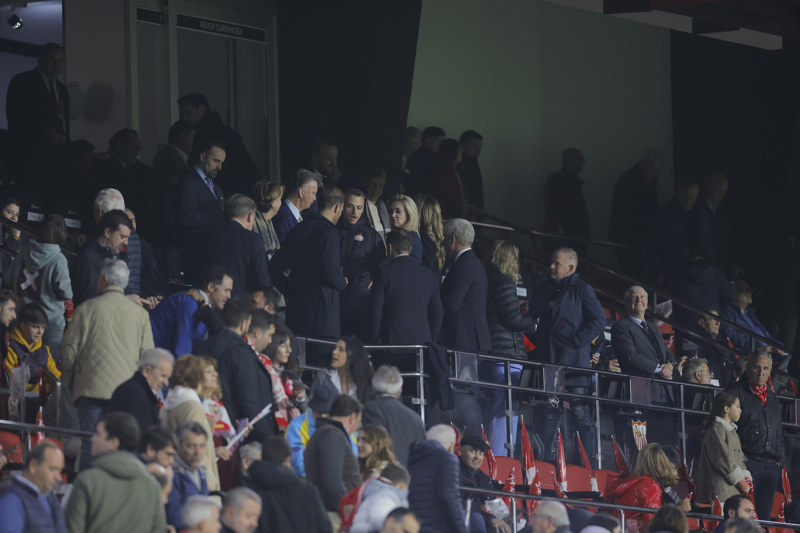 Búscate en las fotos del Sevilla Fc- PSV