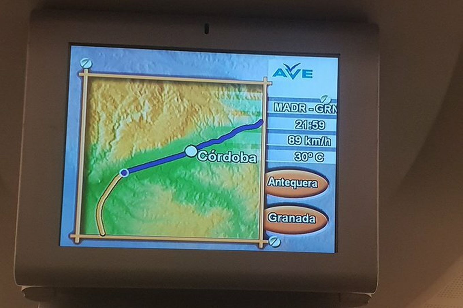Pantalla con el error de recorrido del AVE a Granada