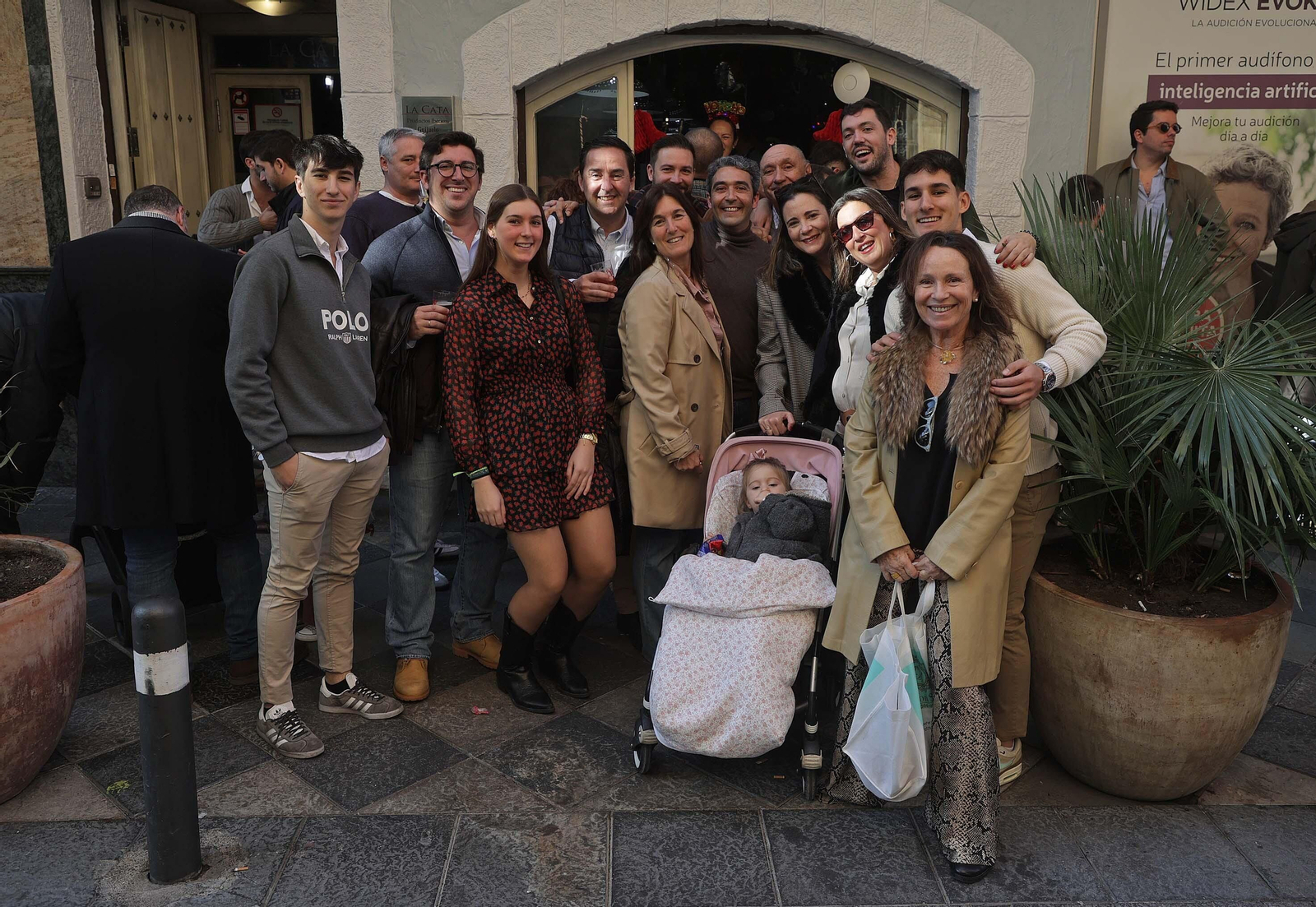 Búscate en las fotos de la celebración del 24 de diciembre en Algeciras