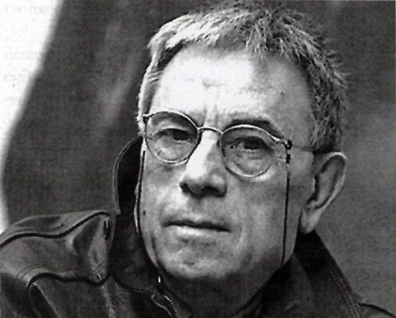 Agustín Gómez Arcos escribió 17 obras de teatro que ahora se han reunido en un volumen de 1.000 páginas.