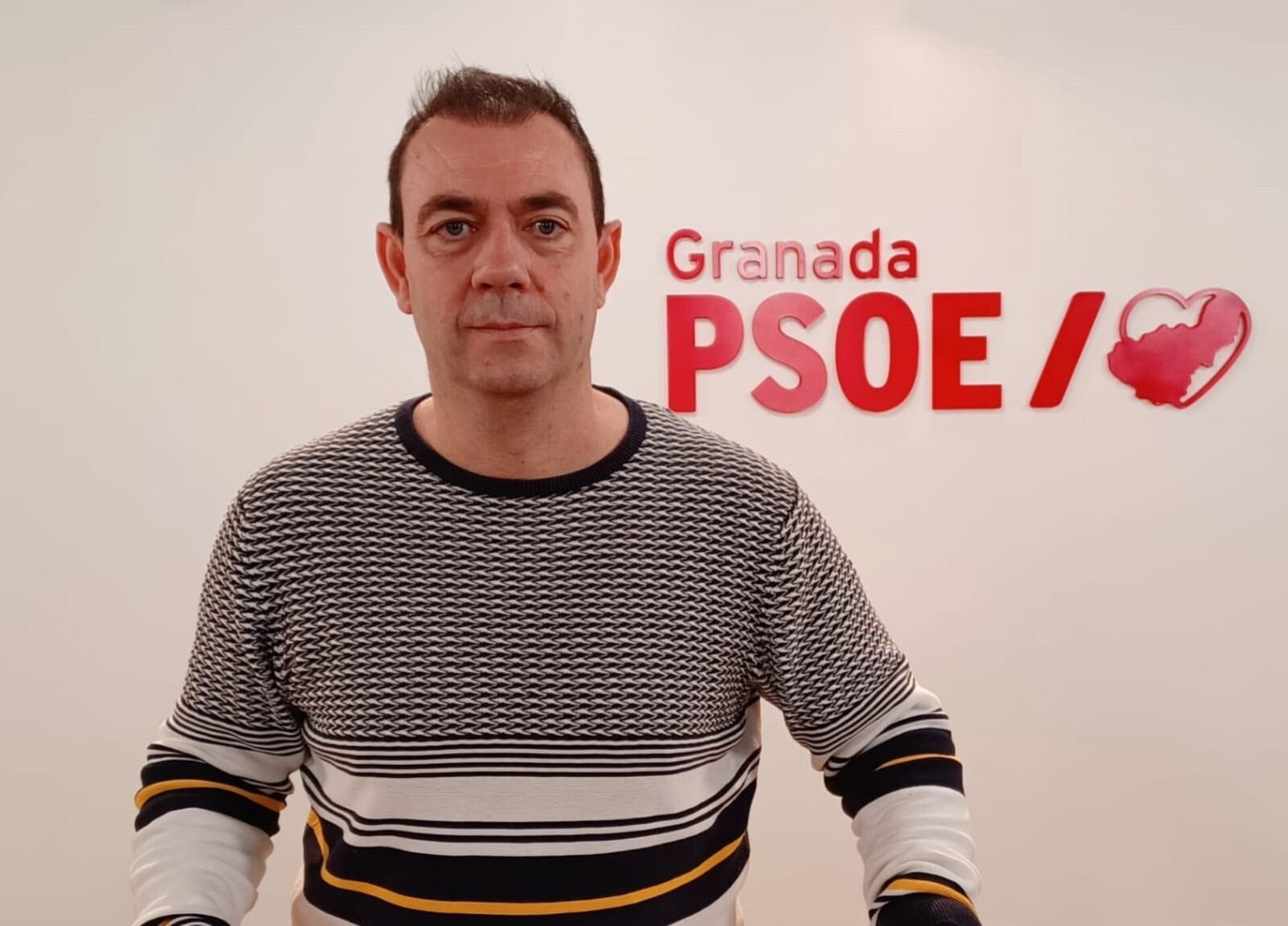 El secretario de Política Municipal del PSOE en Granada, Manuel García Cerezo