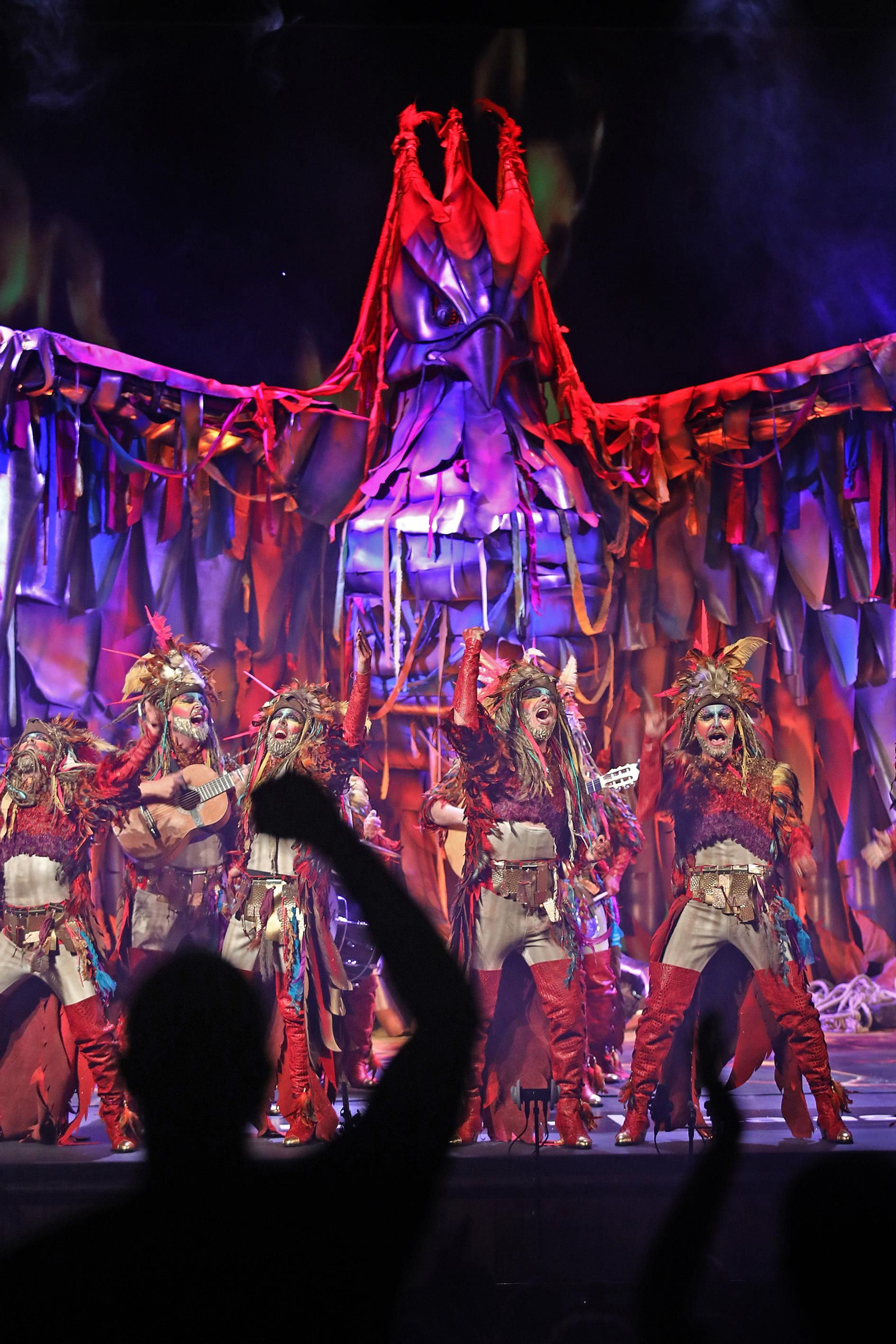 Comparsa 'Los renacidos'