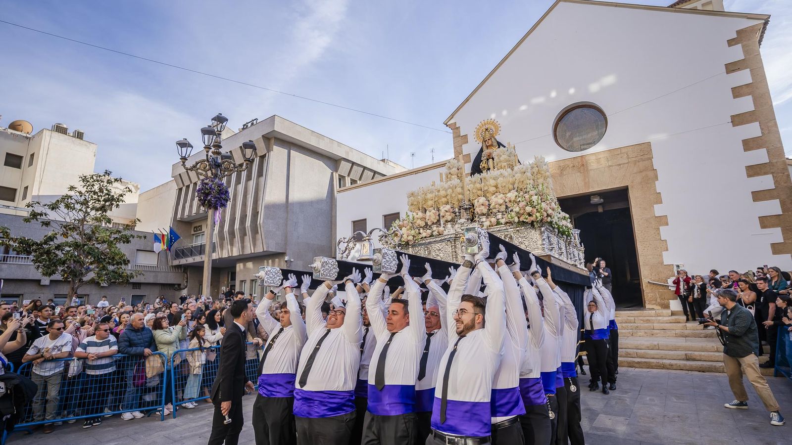 El Viernes Santo en la Semana Santa de Roquetas de Mar 2025