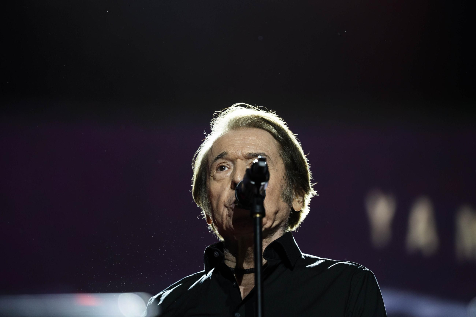 Las mejores imágenes del concierto de Raphael en la plaza de toros de Almería