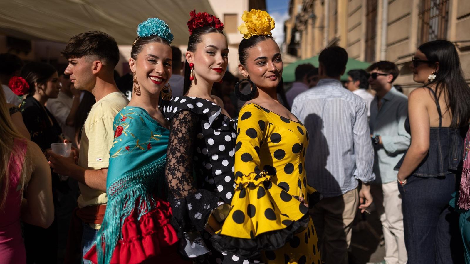 Encuéntrate en la mejores fotos del Día de la Cruz de Granada