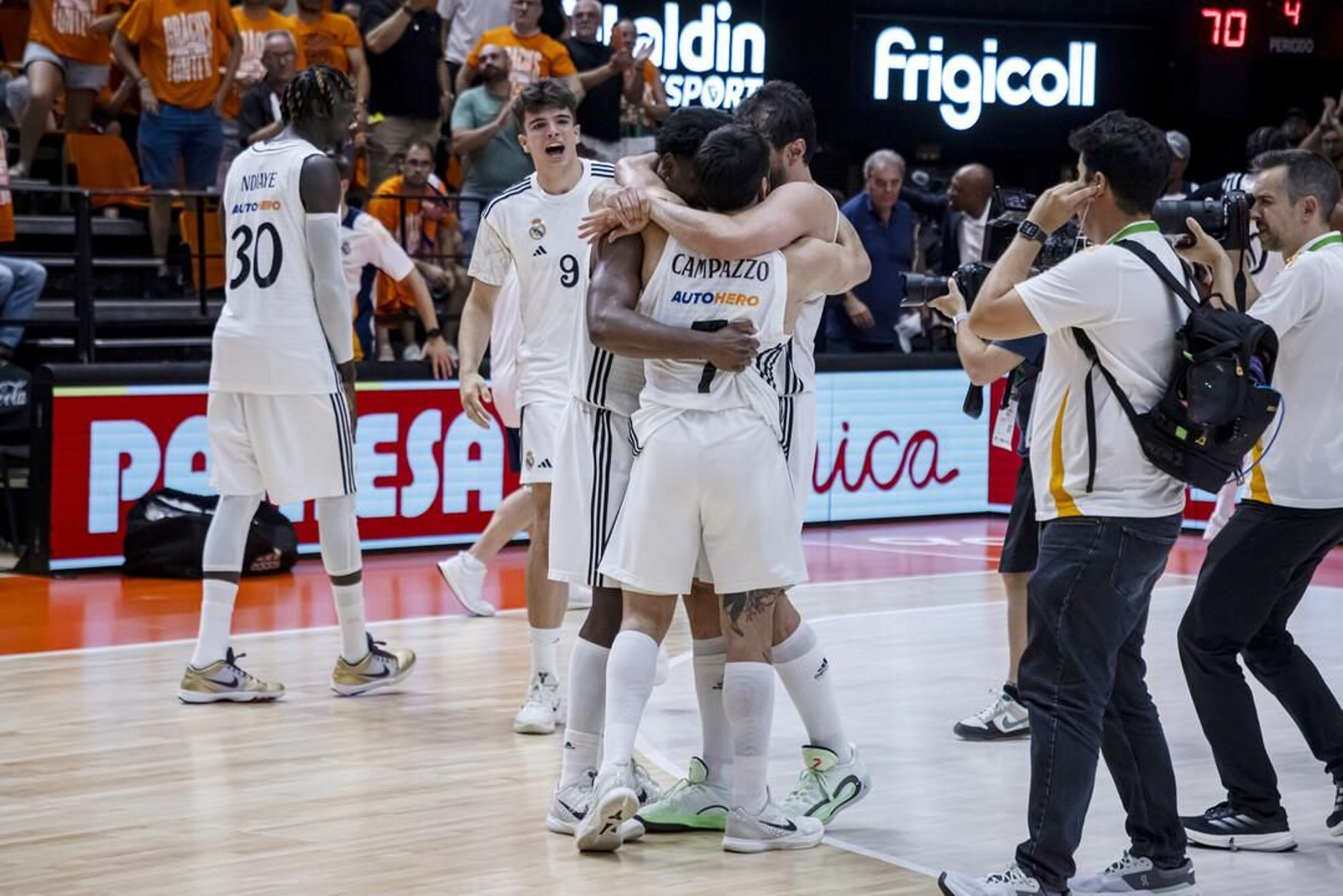 Las fotos del título del Real Madrid en baloncesto