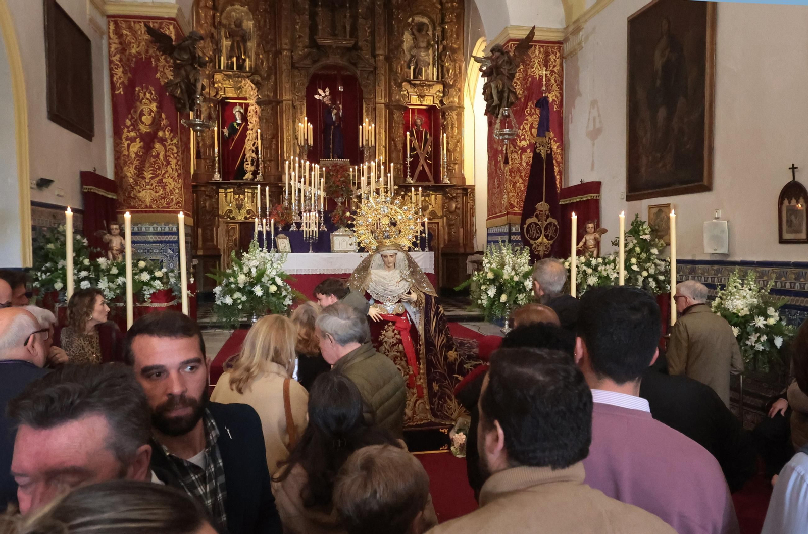 Imágenes de los Besapiés y Besamanos del segundo domingo de Cuaresma en Jerez