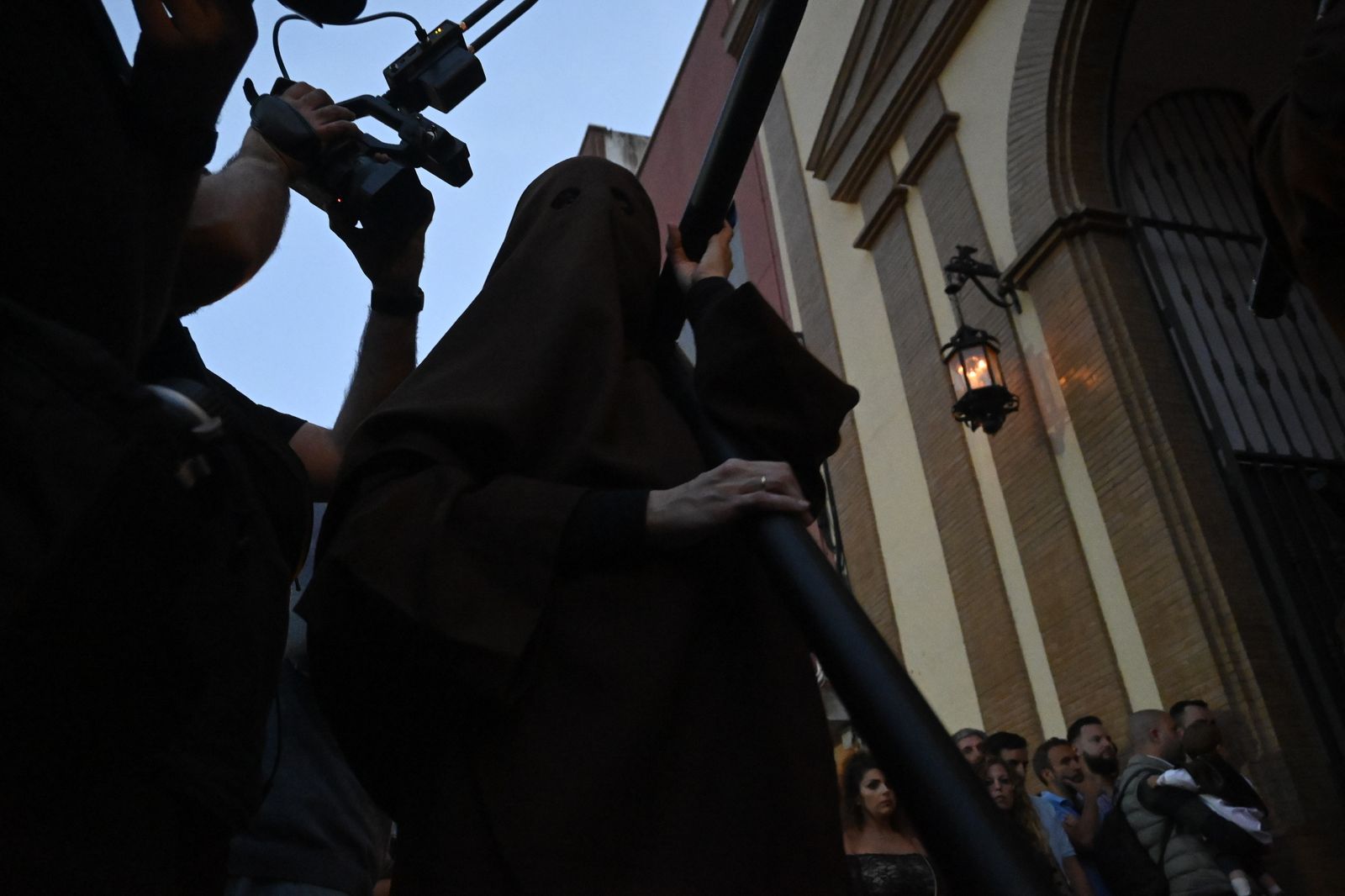 Lunes Santo: Calvario en Huelva, en imágenes