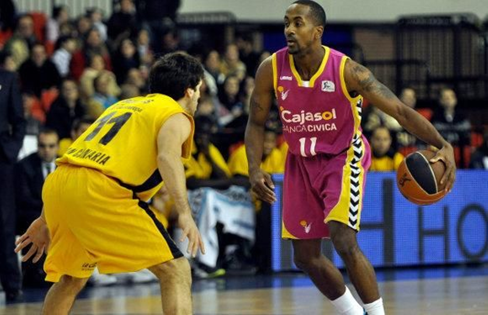 Un brindis de bienvenida (75-70)