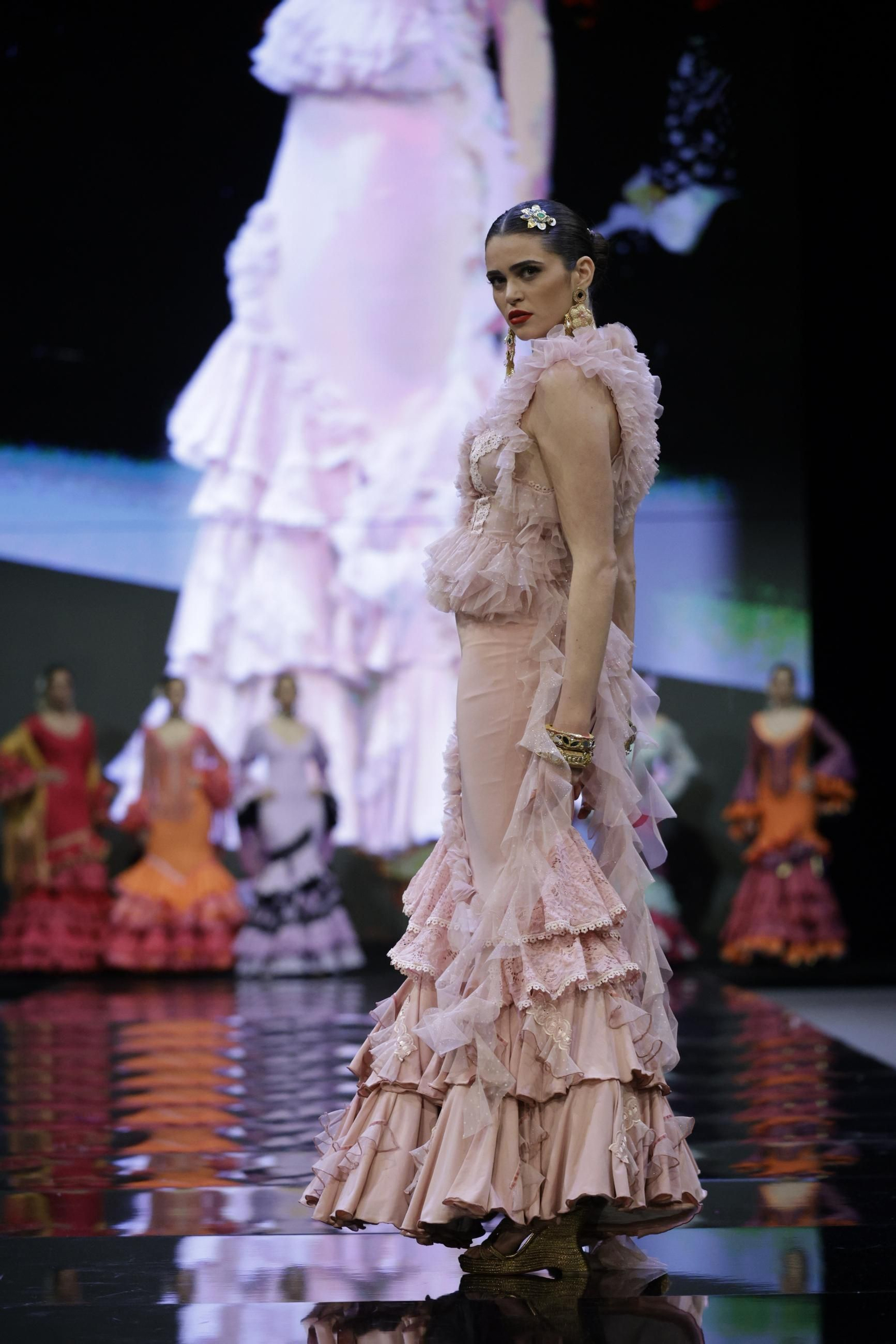 El desfile de Aurora Gaviño en SIMOF 2025, todas las fotos