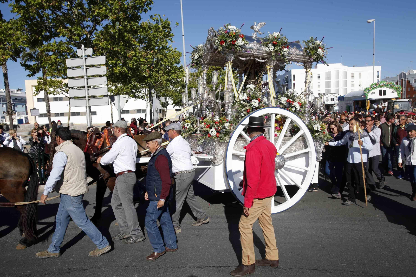 Salida de la hermandad de Isla Cristina