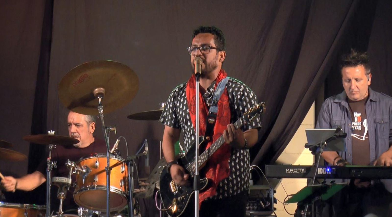 The Yohan Band, en concierto