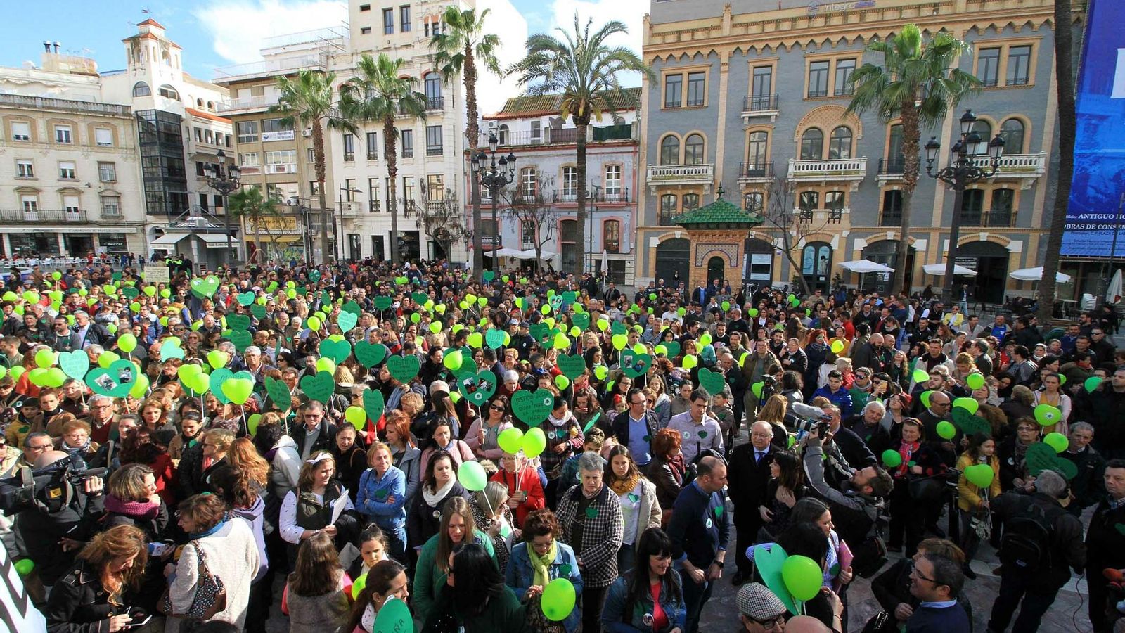 Concentración para pedir Justicia por Miguel Ángel y María, el 7 de abril de 2018 en Huelva.