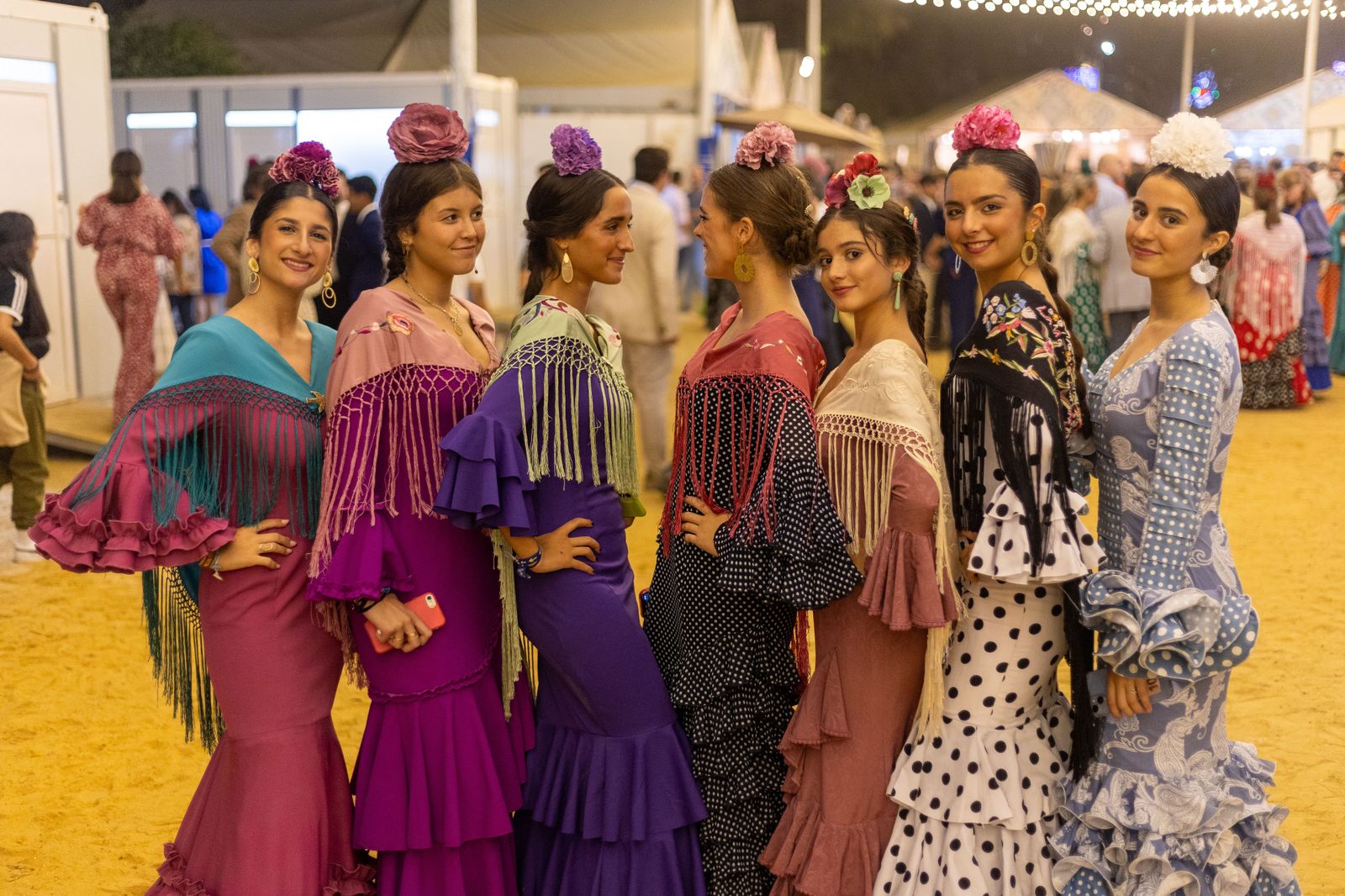Feria del Caballo 2023: Imágenes del ambiente en la noche del sábado