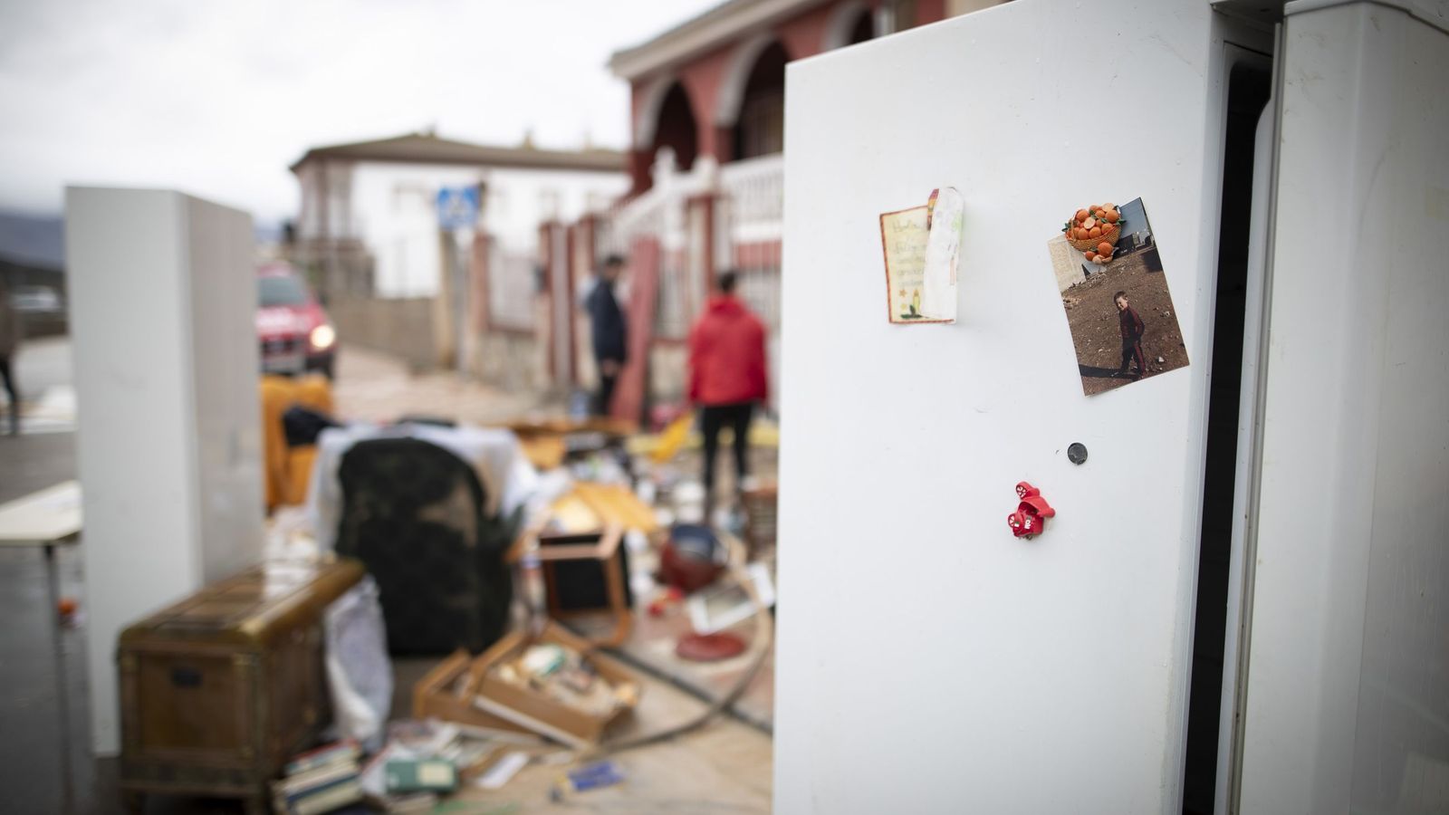 Frigorífico de la casa de Rosario y Tomás con la foto de su hijo pequeño aún sujeta al electrodoméstico el viernes pasado