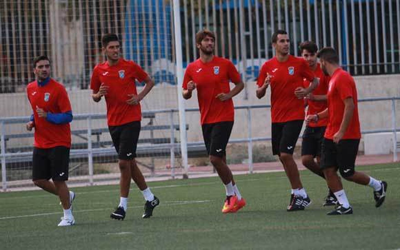 La segunda plaza, en juego