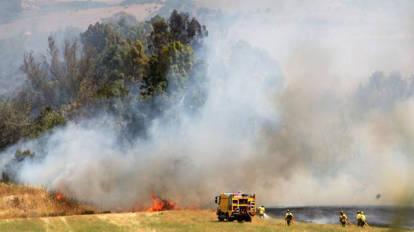 Grave incendio en la campiña de Jerez