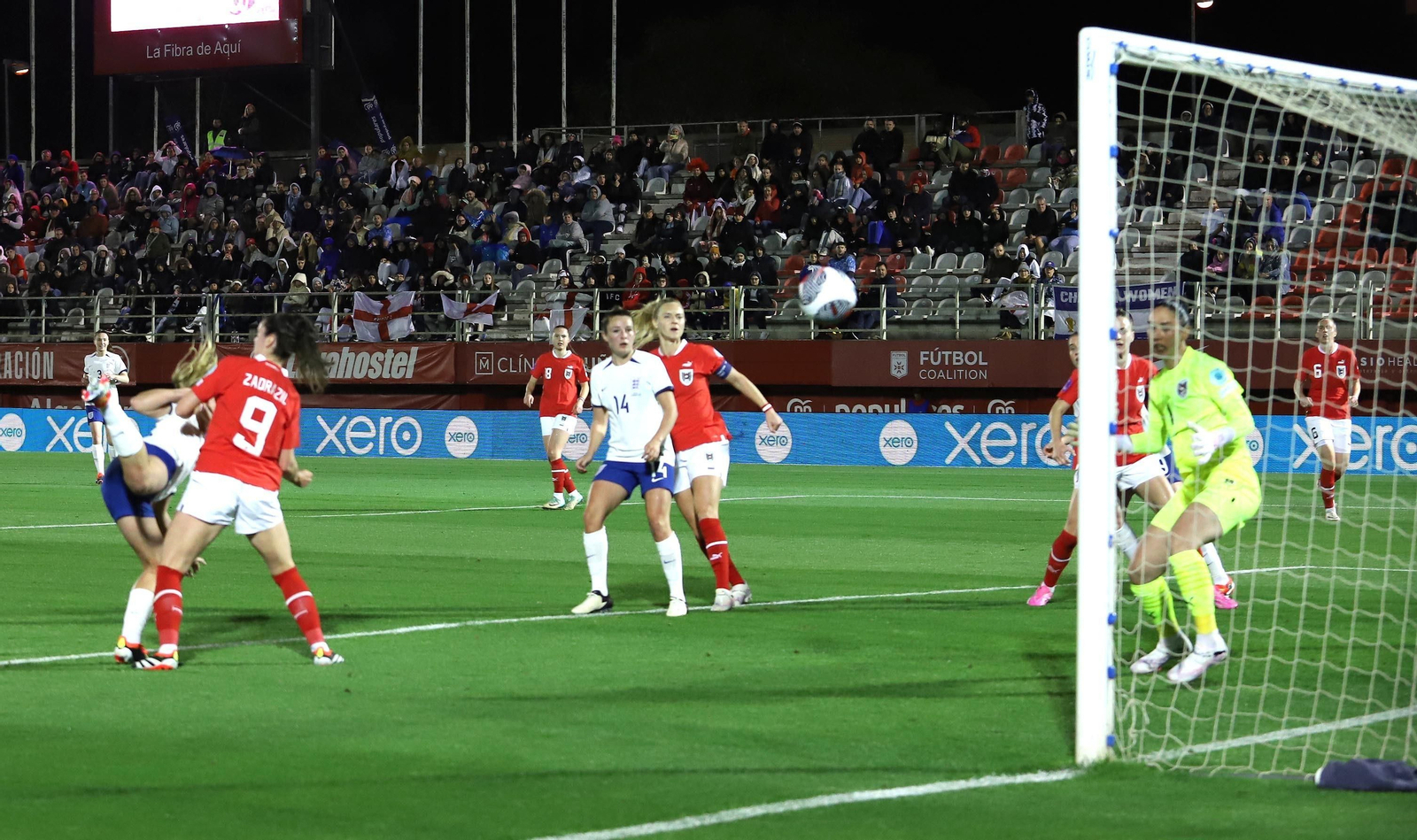 LAS FOTOS DEL AMISTOSO INGLATERRA-AUSTRIA FEMENINO EN ALGECIRAS