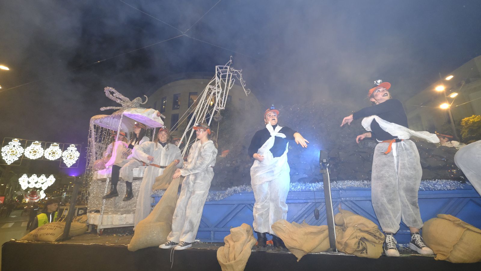 Fotogalería de la Cabalgata de Reyes Magos en Almería