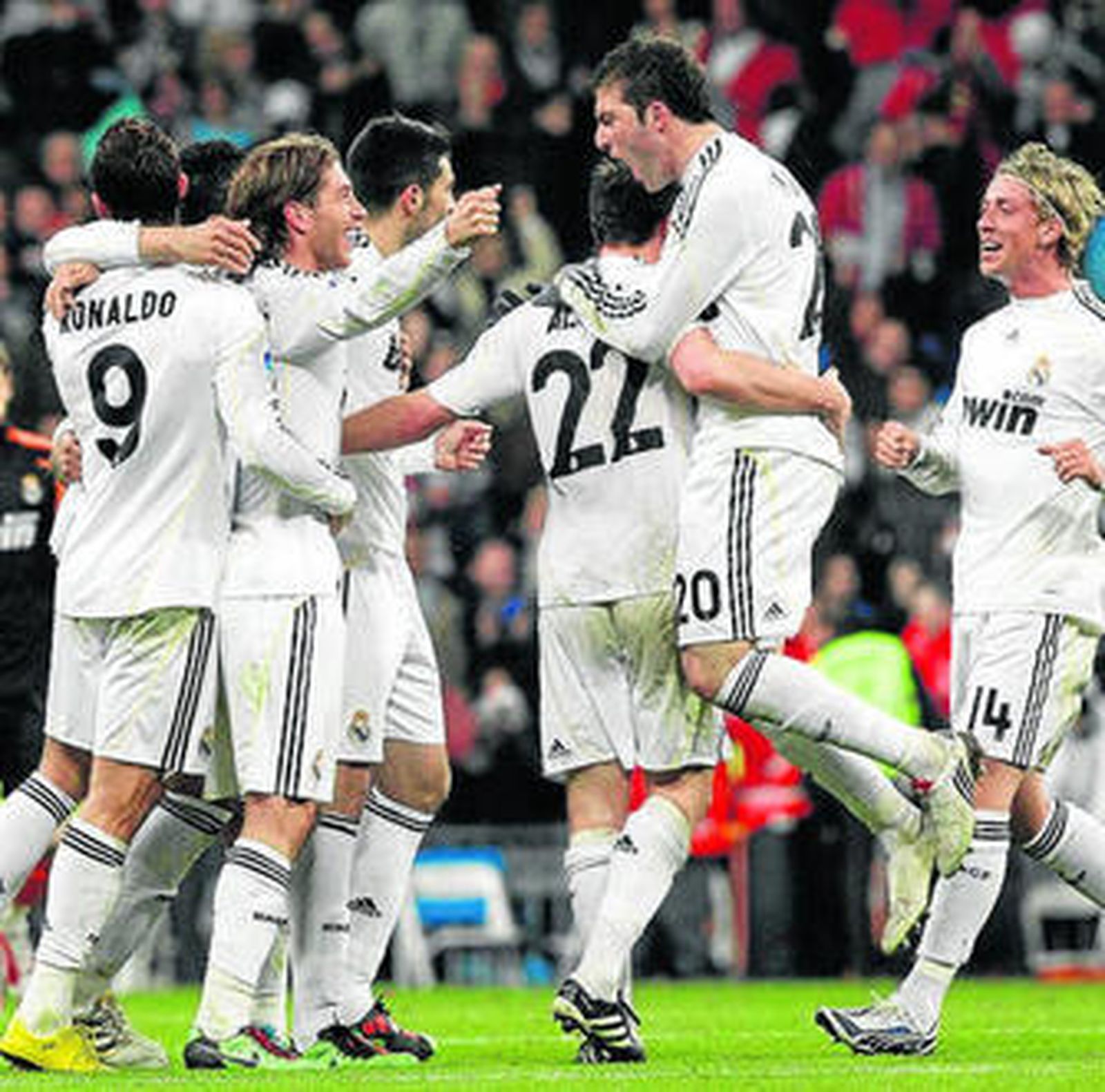 Alegría incontenible tras certificarse la remontada.