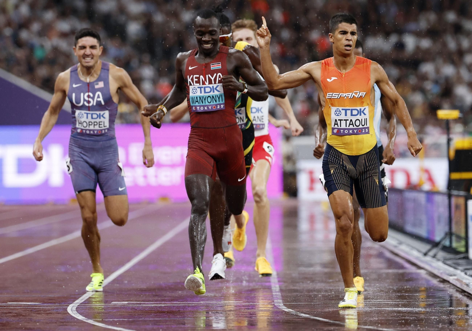 Las fotos del prometedor triunfo de Attaoui y del resto de la jornada del Mundial de Atletismo