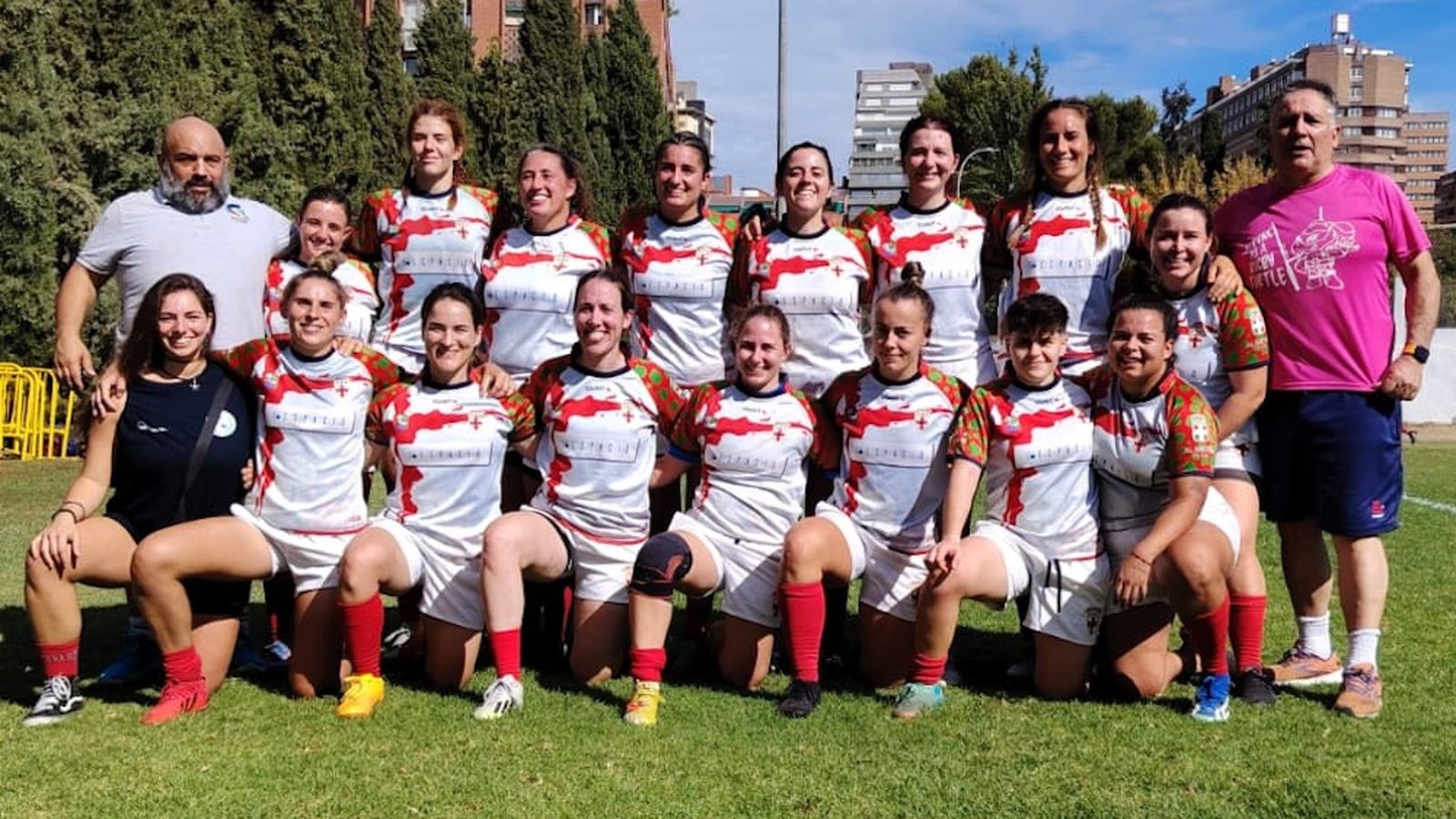 Foto de equipo del conjunto almeriense antes del comienzo del encuentro en tierras granadinas.