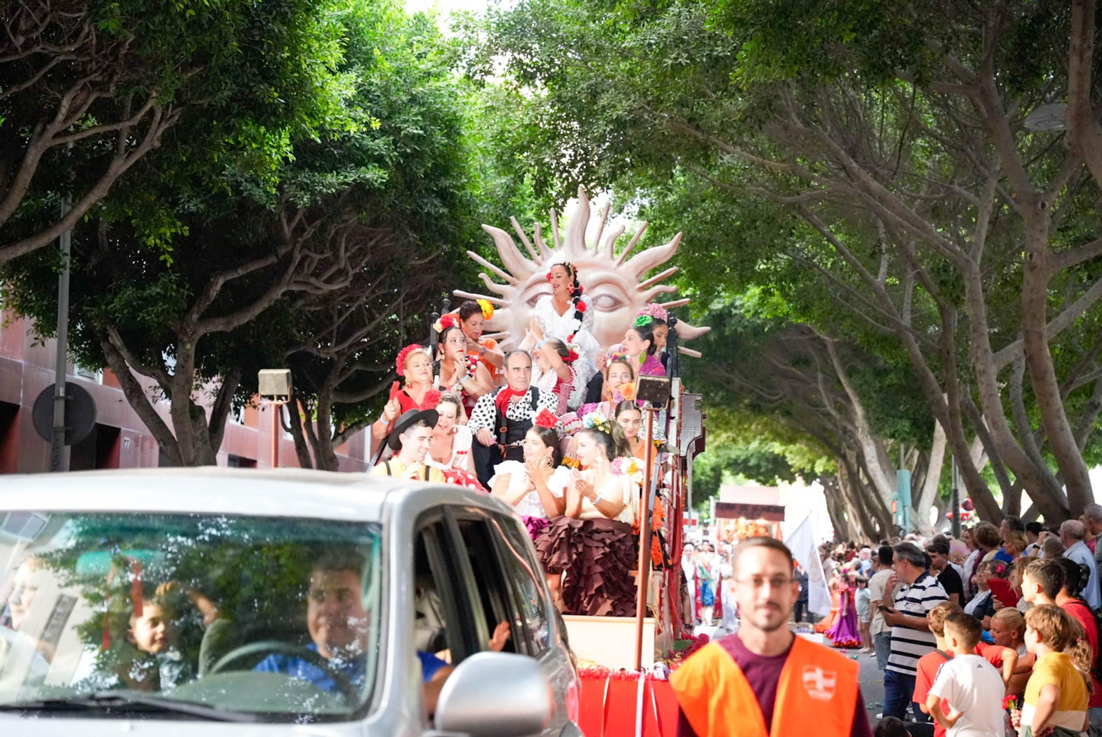 Así se ha vivido la Batalla de Flores en la Feria de Almería