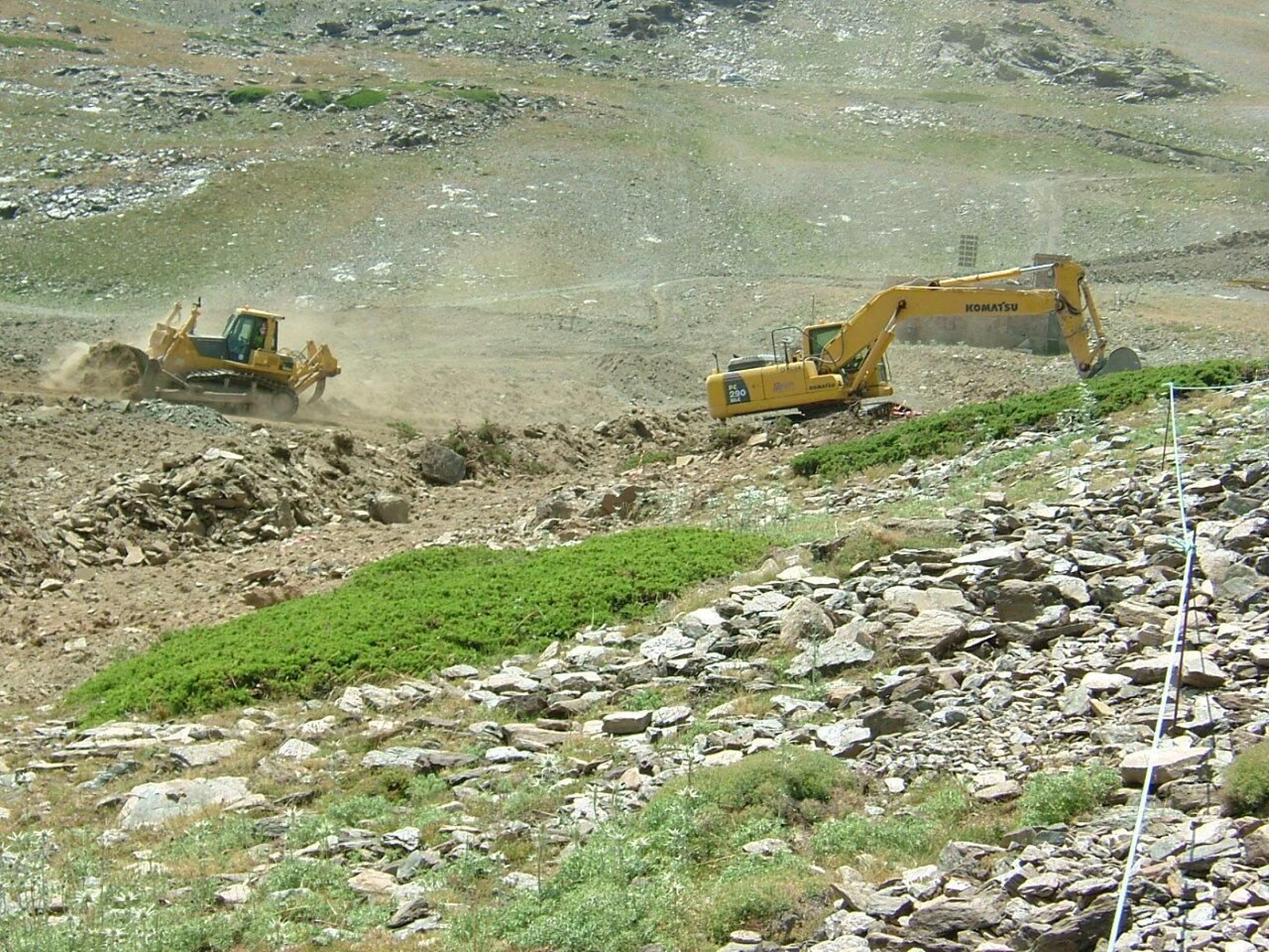 Imagen de archivo de una actuación en Montebajo en 2010, previa a la celebración de la Universiada y cerca de la zona en la que se pretende instaalr el nuevo telesquí