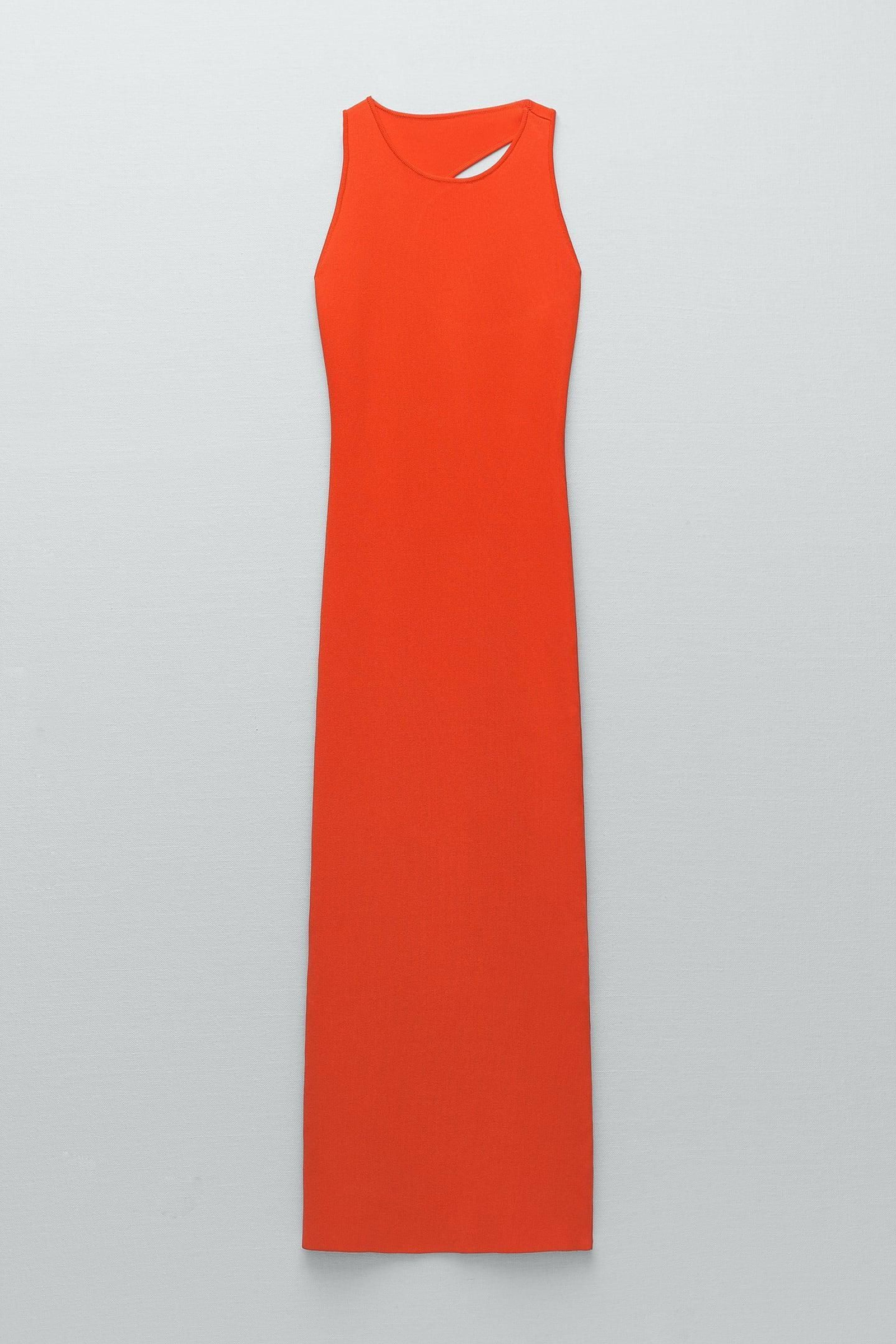Vestido rojo cut out de Zara. Vestido rojo cut out de Zara.