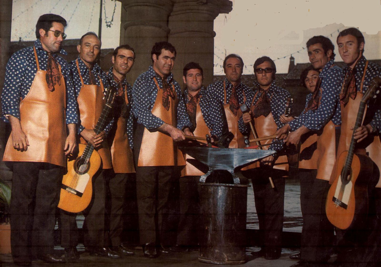'Los forjaores', primer premio de comparsas de 1971.
