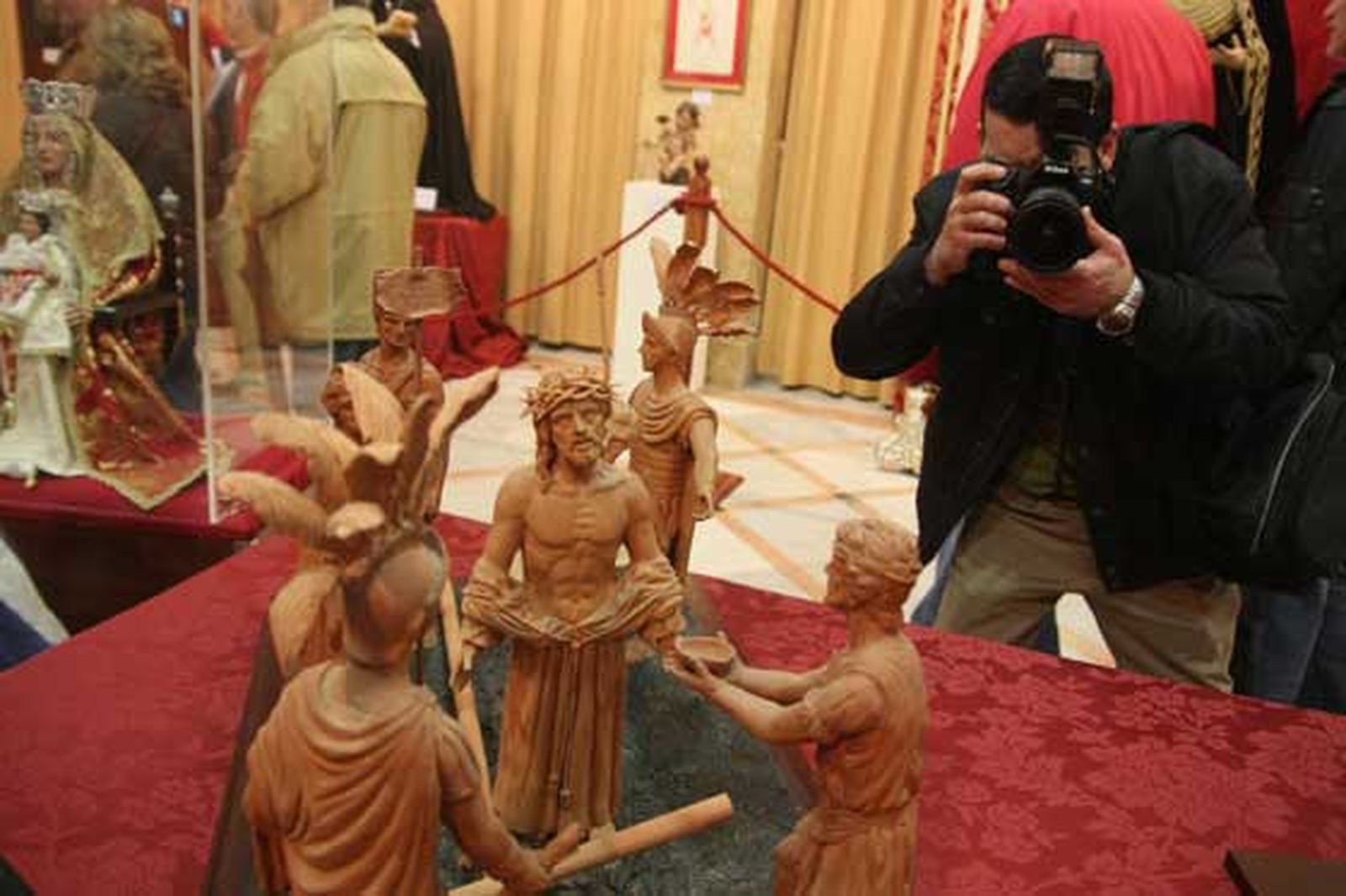 La imagen de uno de los bocetos tomada por uno de los fotógrafos asistentes al acto.

Foto: ascarrasco