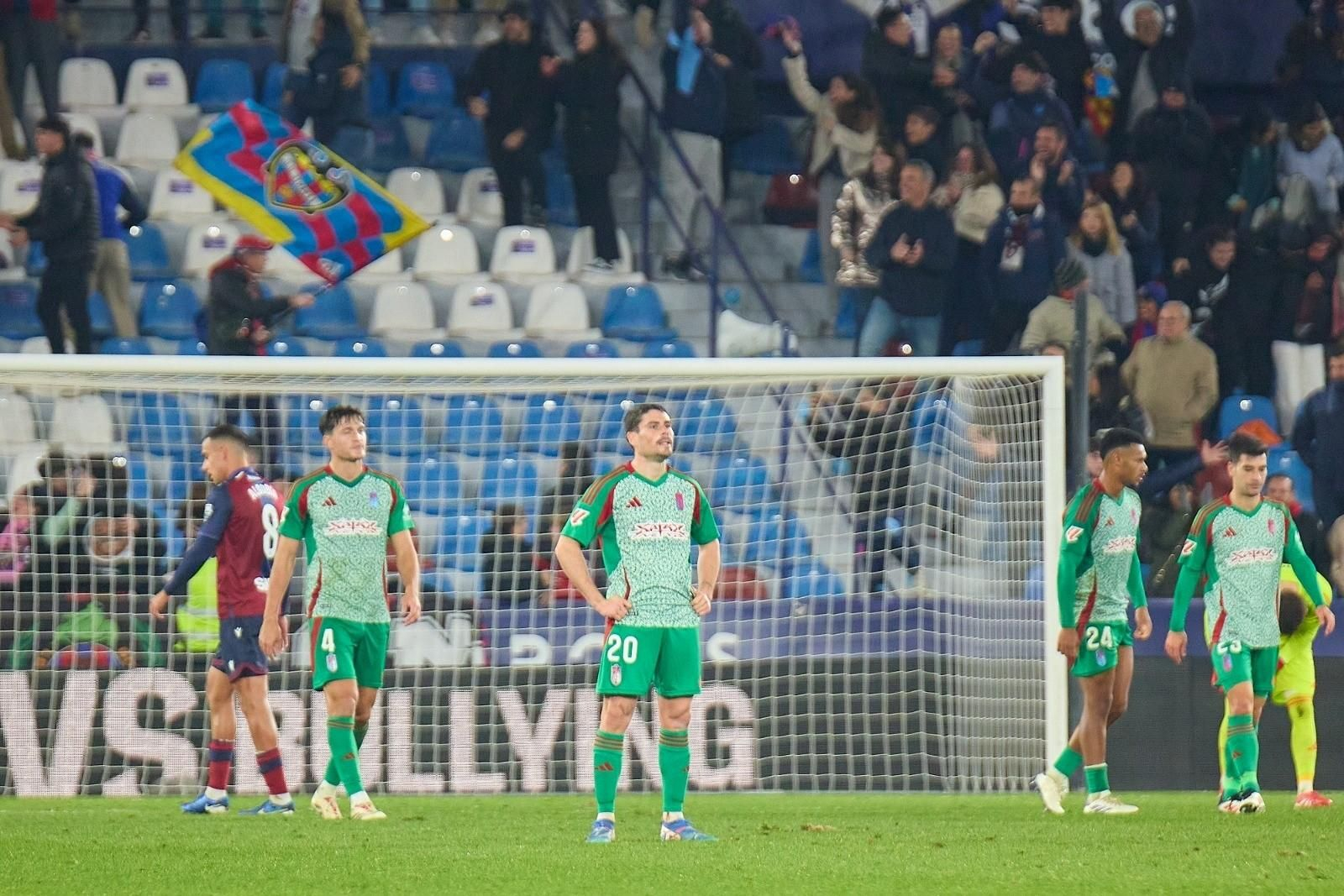 Las mejores imágenes del Granada CF-Levante UD