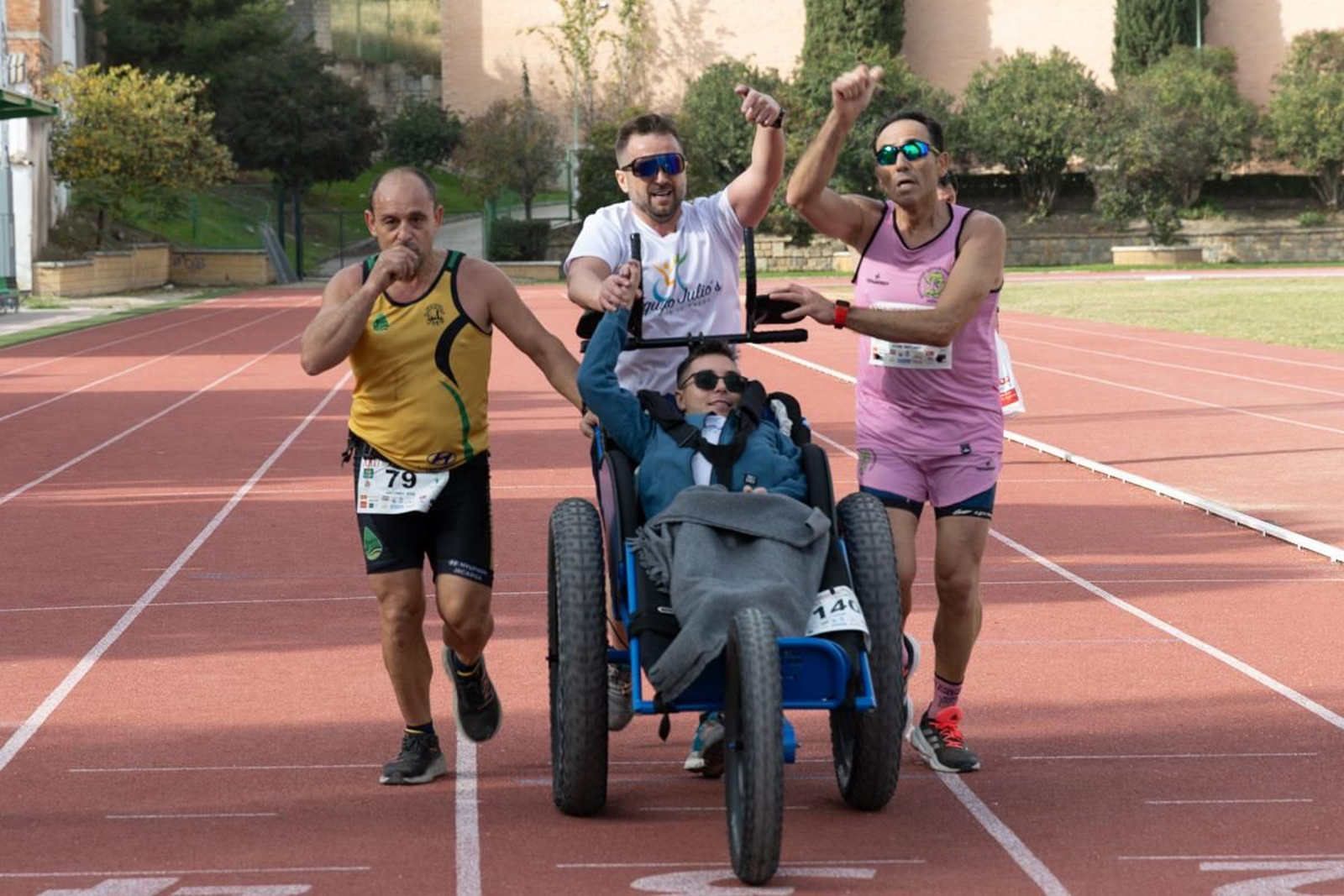 Convivencia y atletismo en estado puro, en la XXVI Carrera de los Puentes