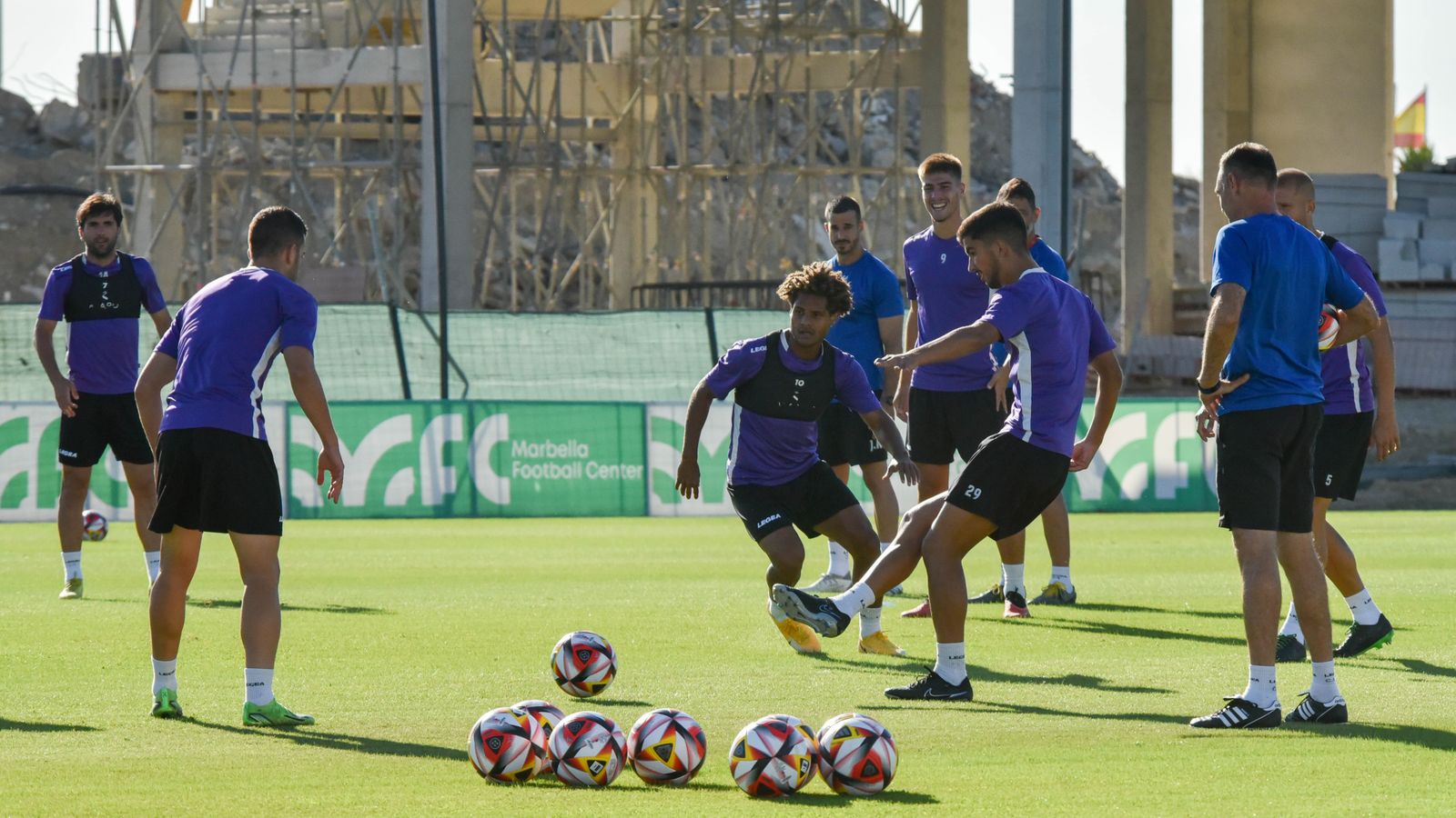 Las fotos del entrenamiento de la Balona previo al partido con el Águilas FC