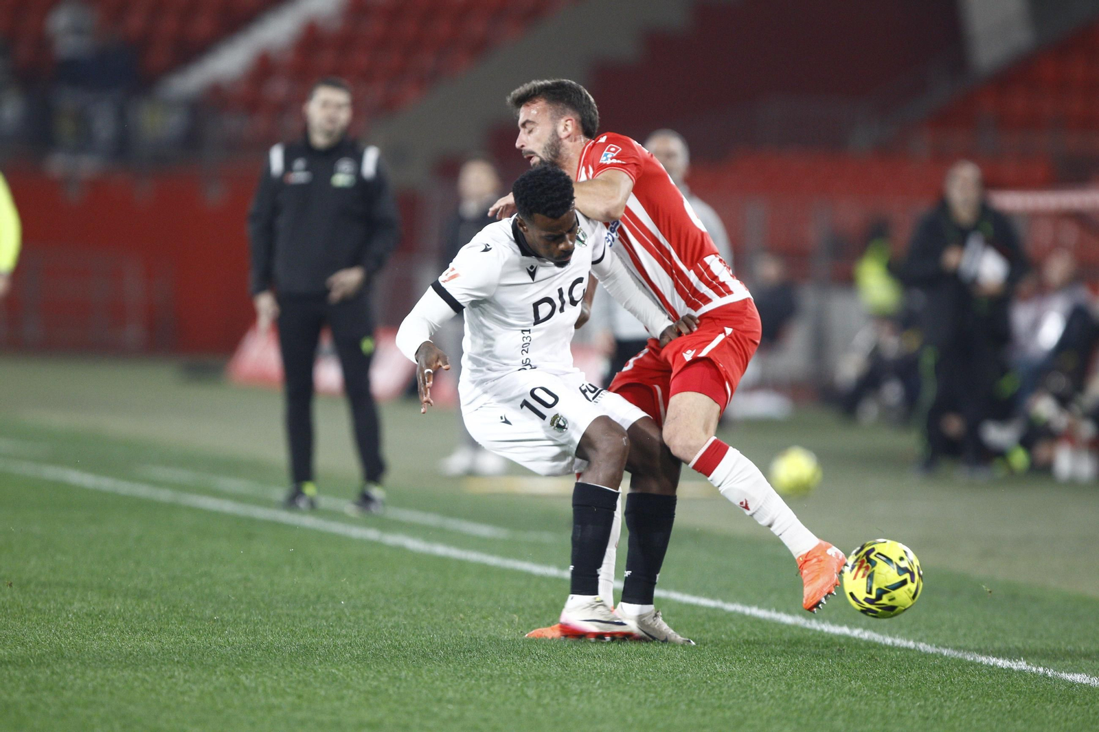Las fotos del partido de fútbol U.D. Almería-Real Burgos