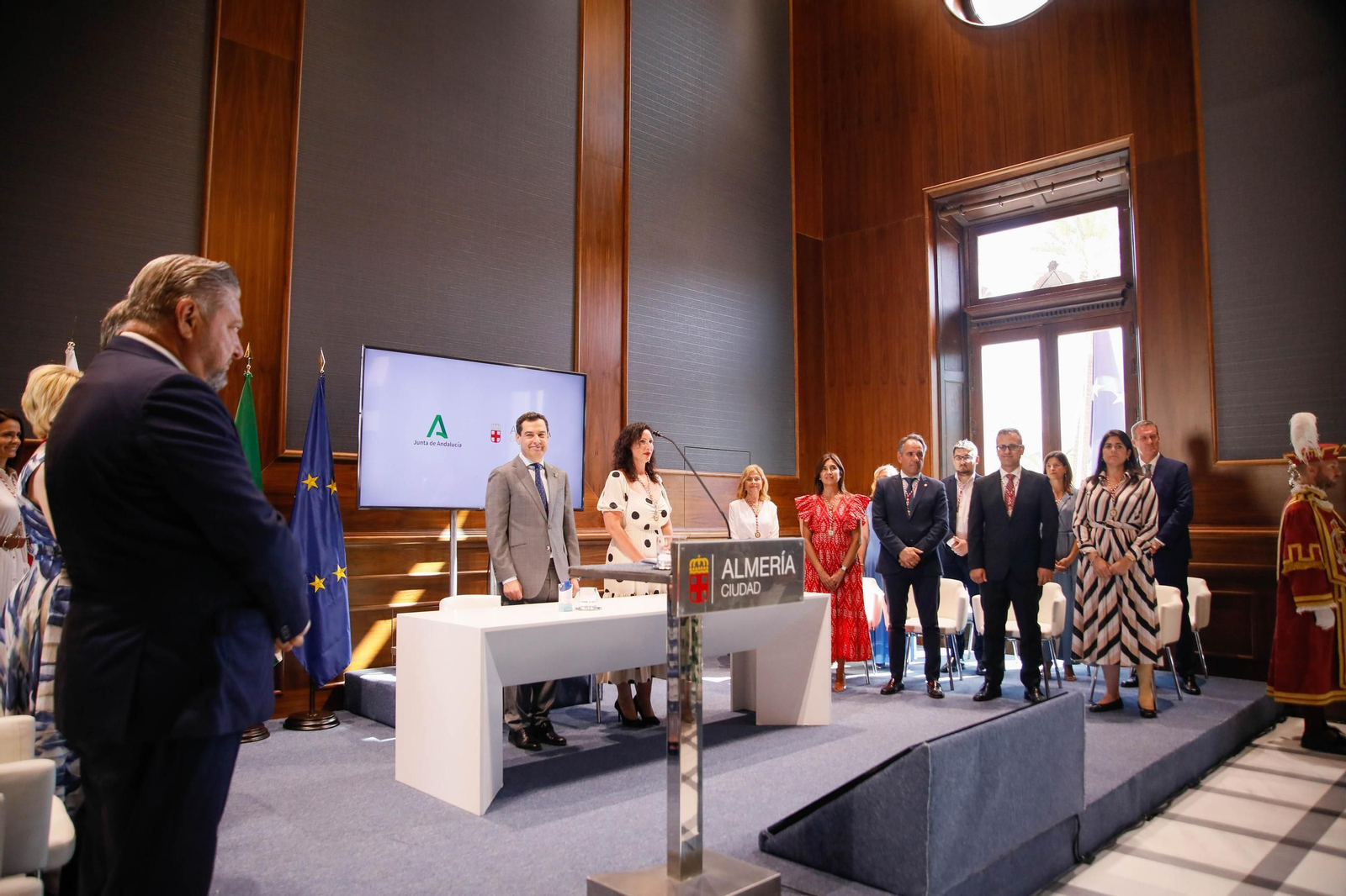 Imágemes de la casa consistorial de Almería