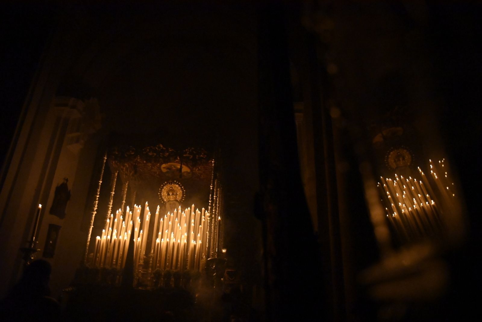 Las mejores imágenes de la hermandad de la Buena Muerte en la Madrugada de Córdoba