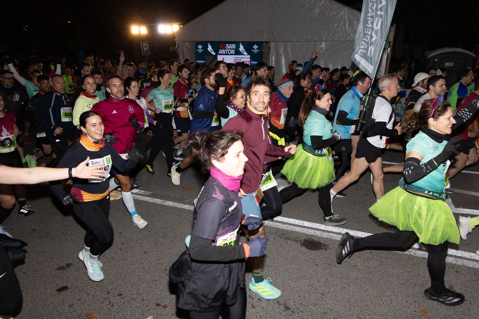 Encuéntrate en la salida de la Carrera de San Antón 2026 (1), en imágenes
