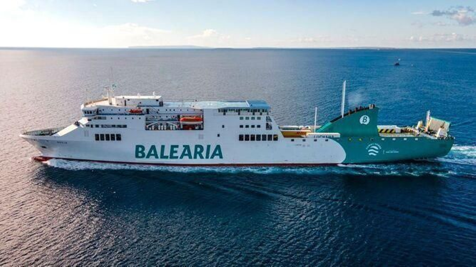 El buque a gas ‘Sicilia’, incorporado por Baleària-Fres Olsen en enero en la ruta Huelva-Canarias. El buque a gas ‘Sicilia’, incorporado por Baleària-Fres Olsen en enero en la ruta Huelva-Canarias.