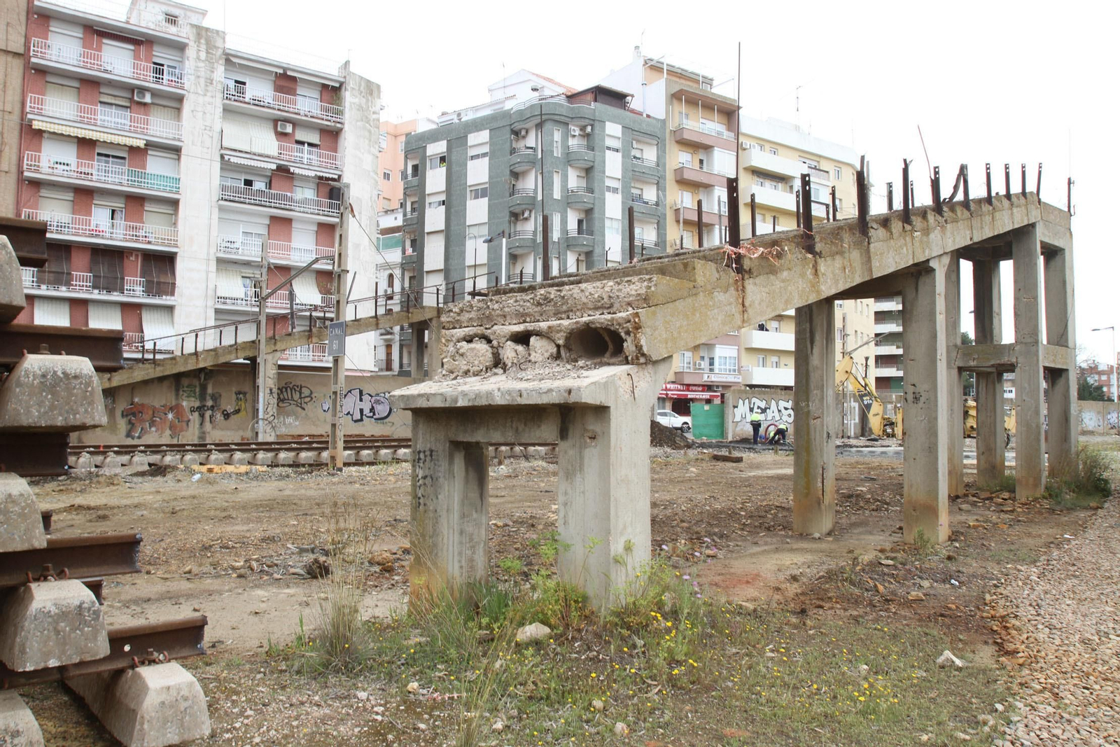 Los últimos preparativos de la estación de tren, en imágenes