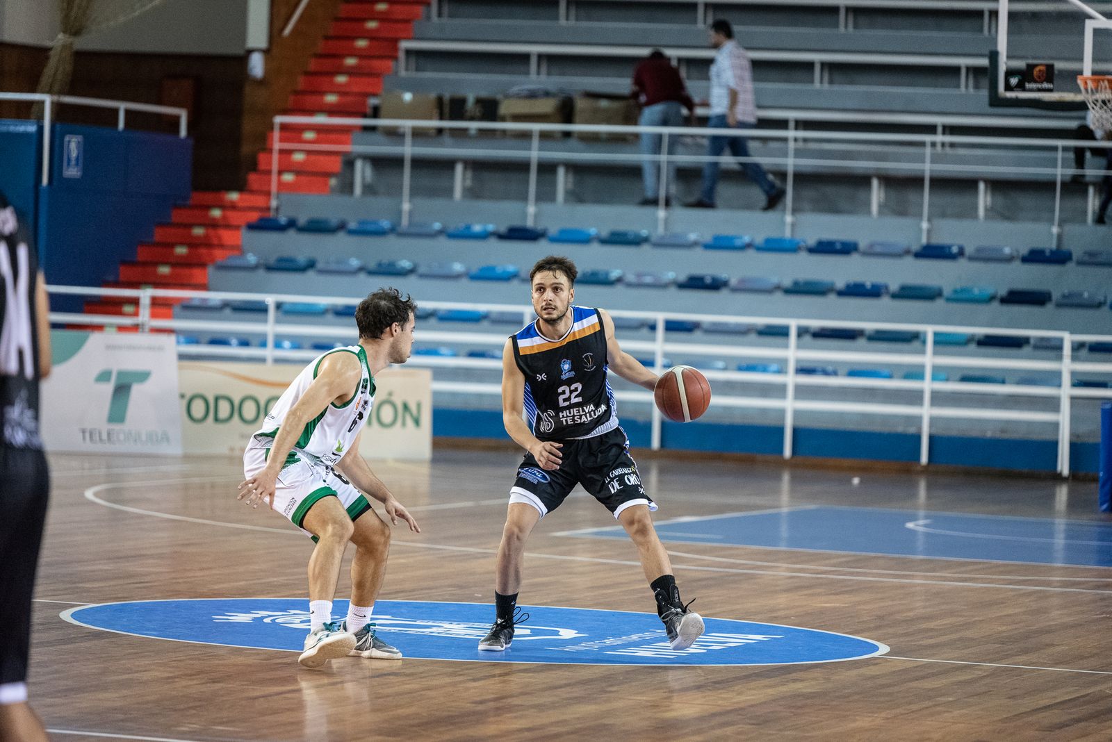 Baloncesto: Imágenes del Huelva Comercio - Extremadura