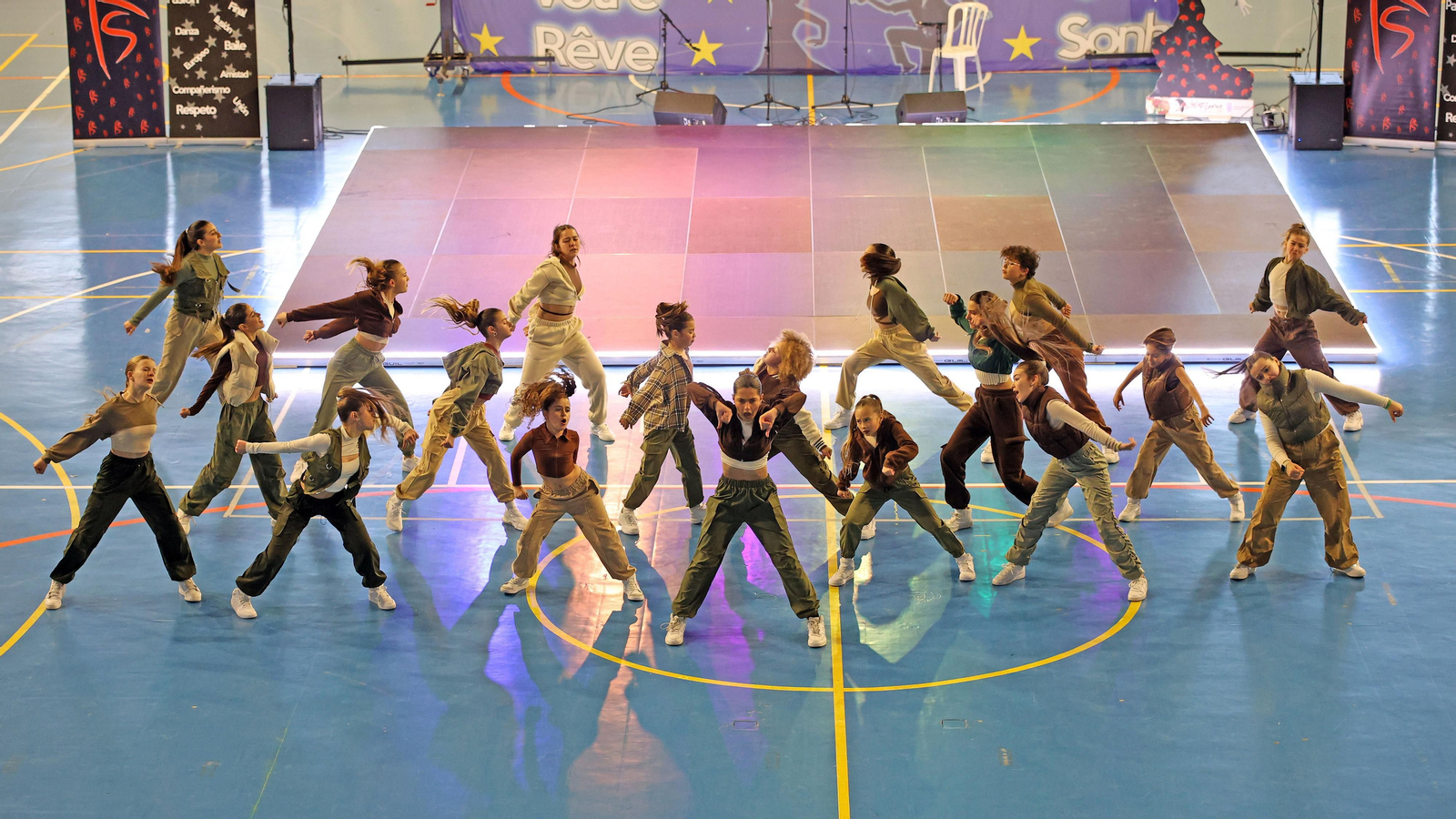 Concurso de baile ‘Dancing Stars’ en el Palacio de Deportes de Chapín en Jerez