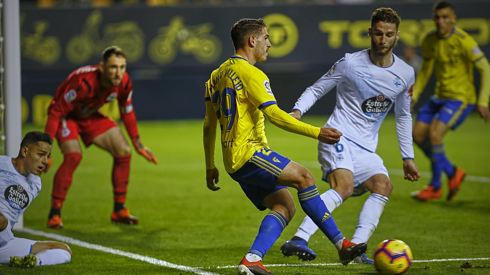 Partido Cádiz CF - Deportivo de La Coruña