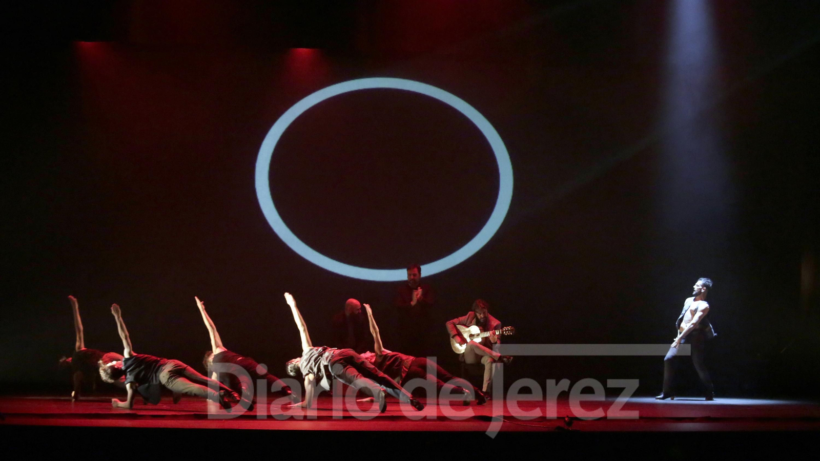 Jesús Carmona Compañía Danza con 'El salto' en Villamarta