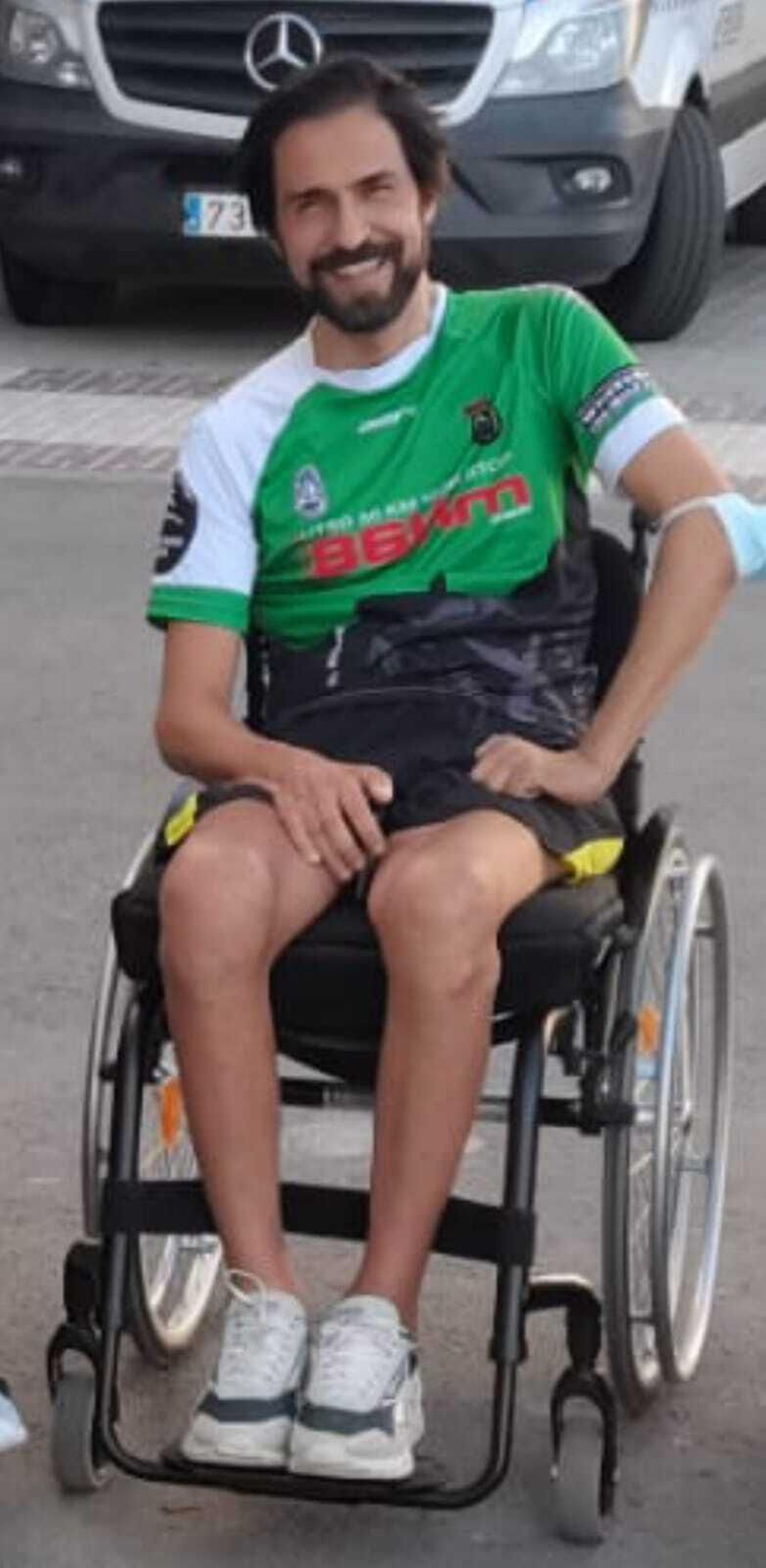 El onubense actualmente en su silla de ruedas