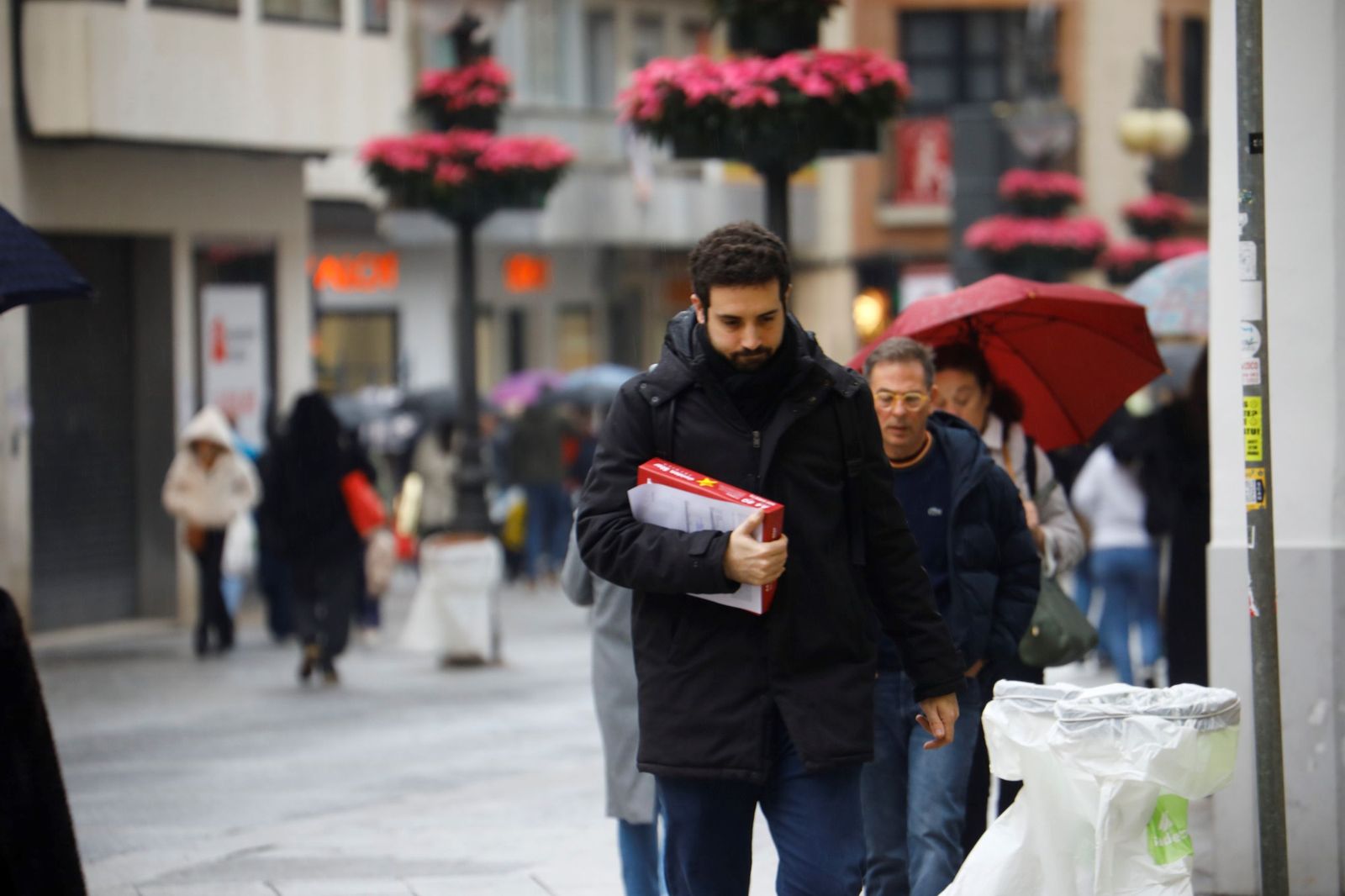 Los cordobeses ultiman las compras de Navidad, en imágenes