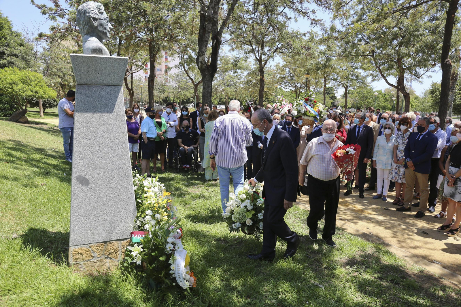Fotos de los actos celebrados en Málaga en homenaje a José María Martín Carpena.