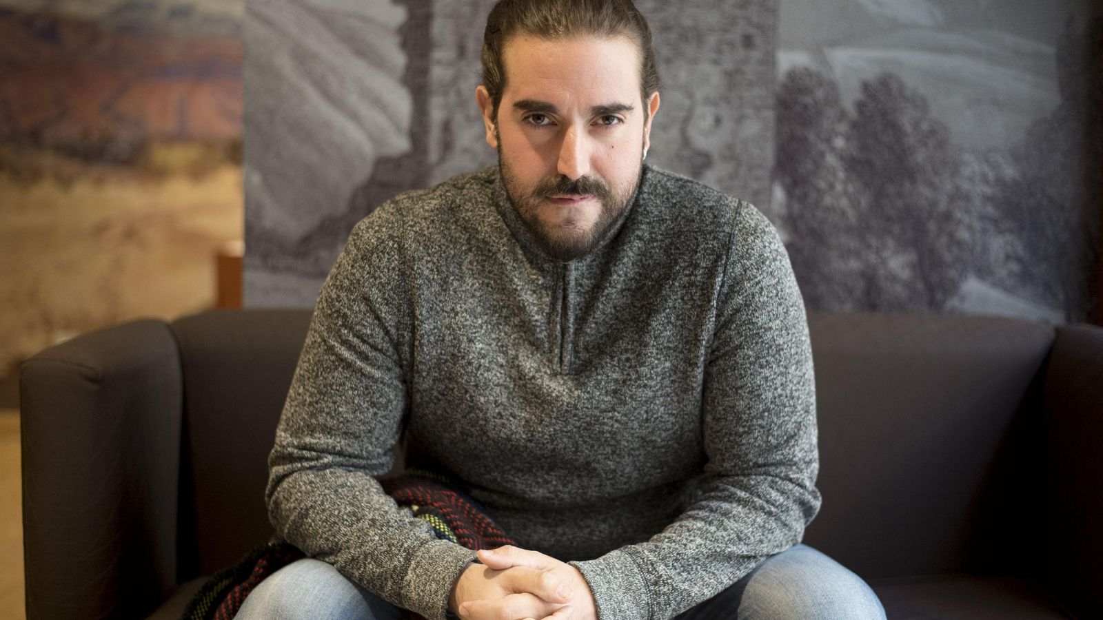 Andrés Suárez durante una entrevista.